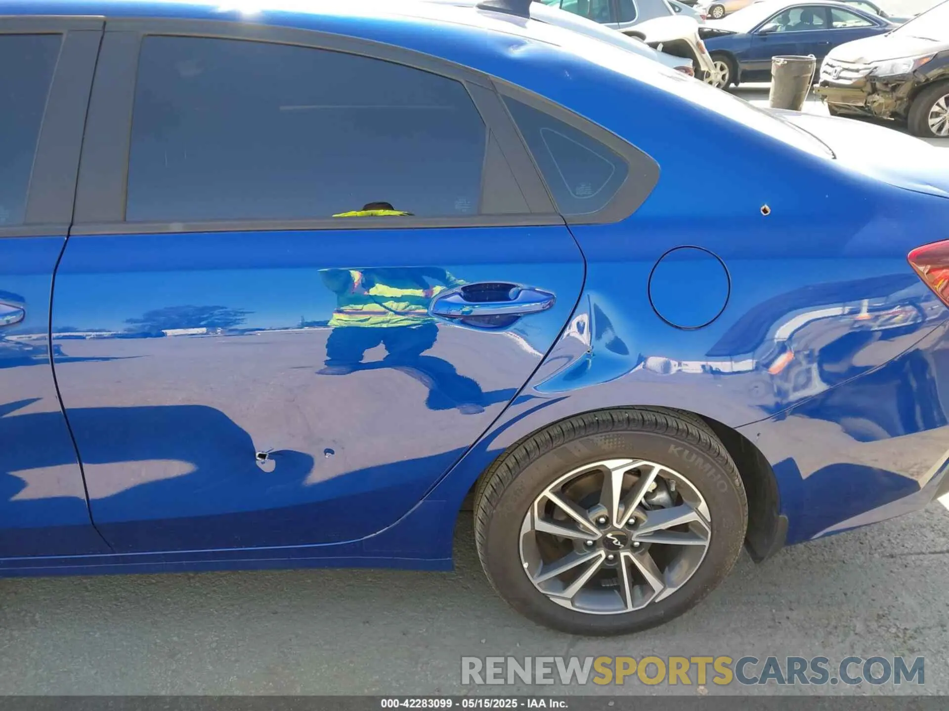6 Photograph of a damaged car 3KPF24AD7PE670014 KIA FORTE 2023