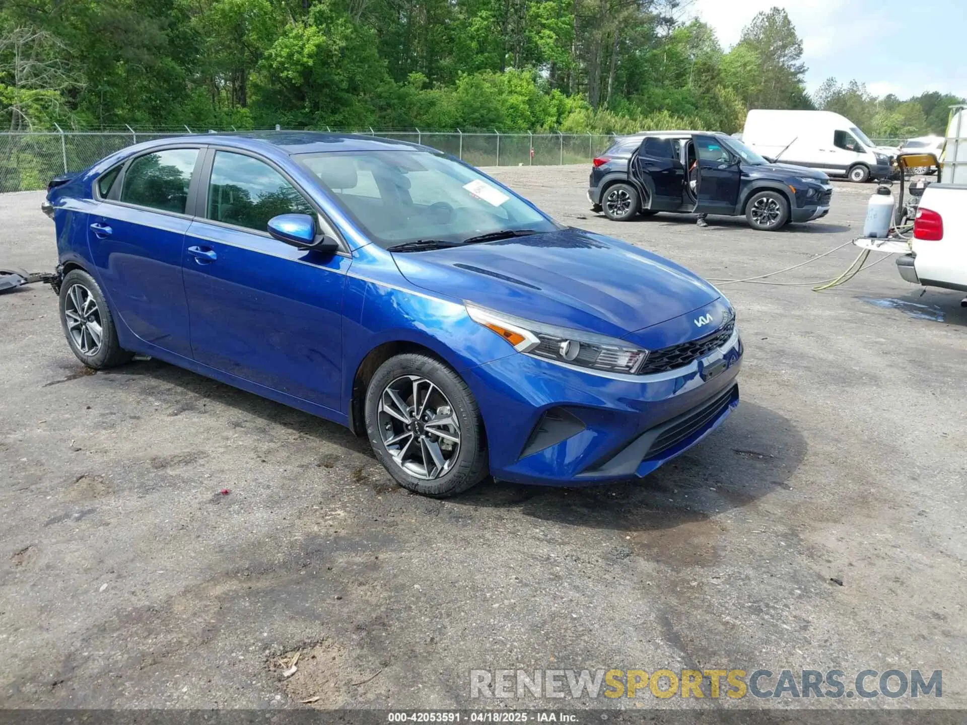 1 Photograph of a damaged car 3KPF24AD7PE682132 KIA FORTE 2023