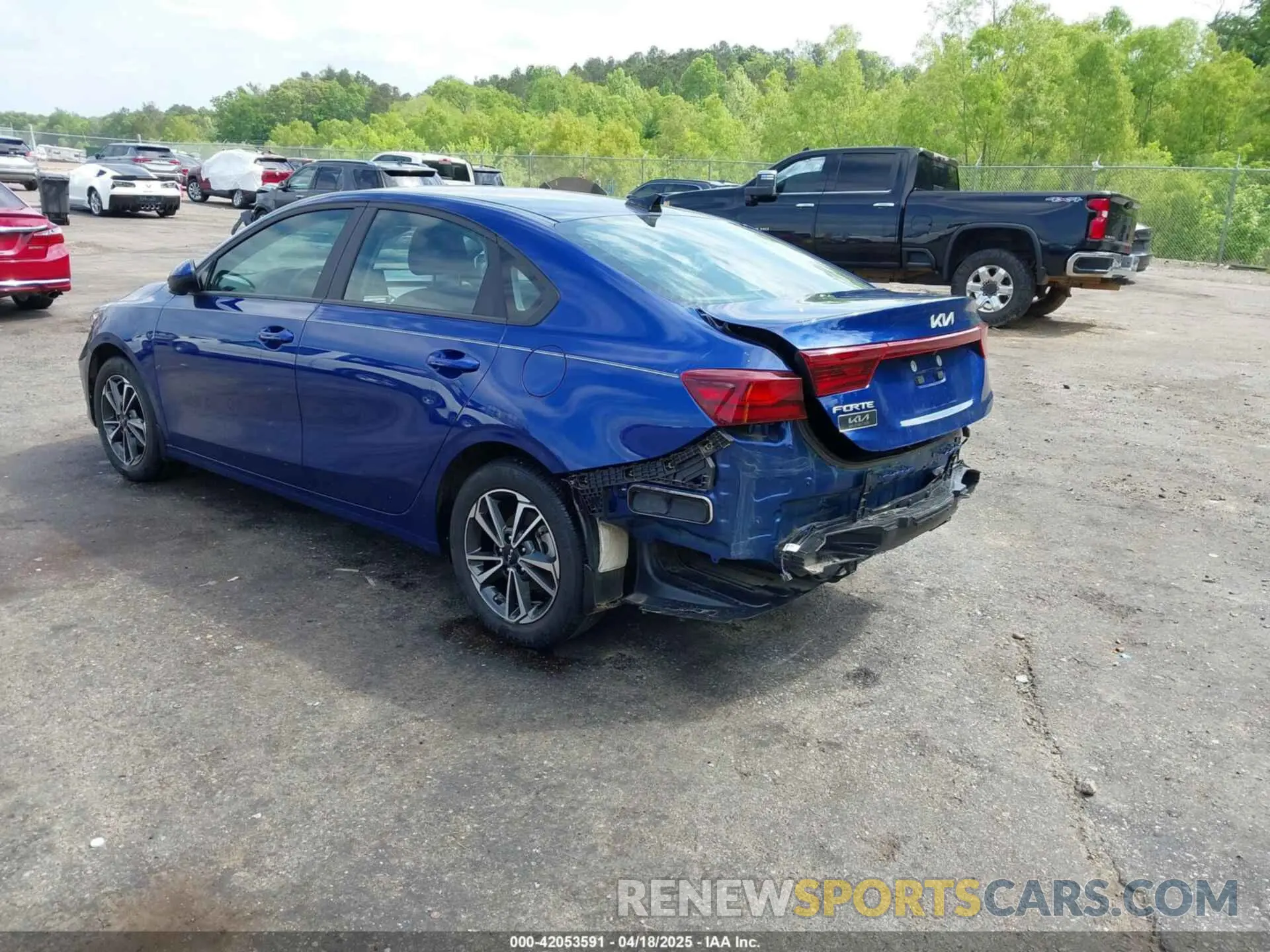 3 Photograph of a damaged car 3KPF24AD7PE682132 KIA FORTE 2023