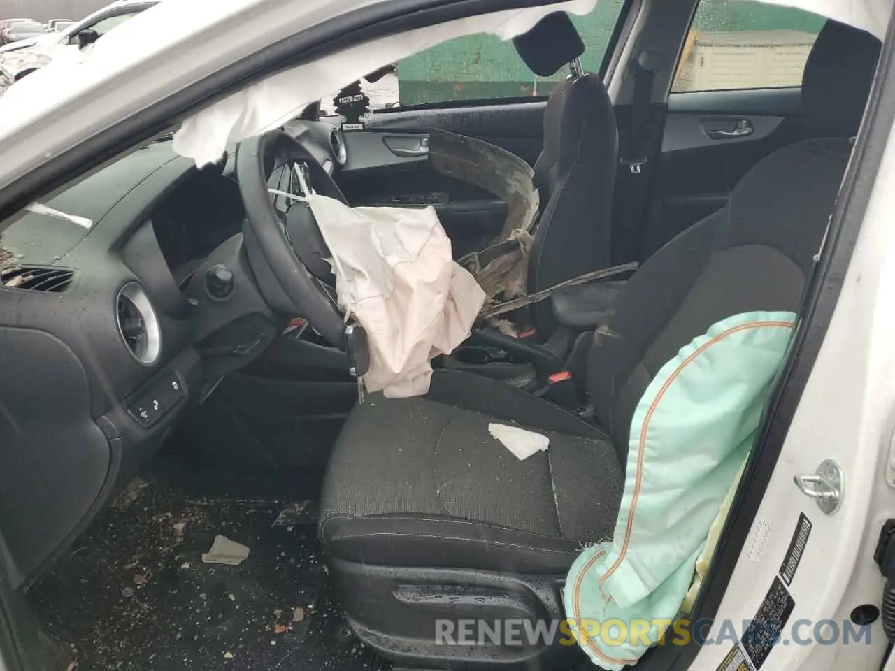 7 Photograph of a damaged car 3KPF24AD7PE685029 KIA FORTE 2023