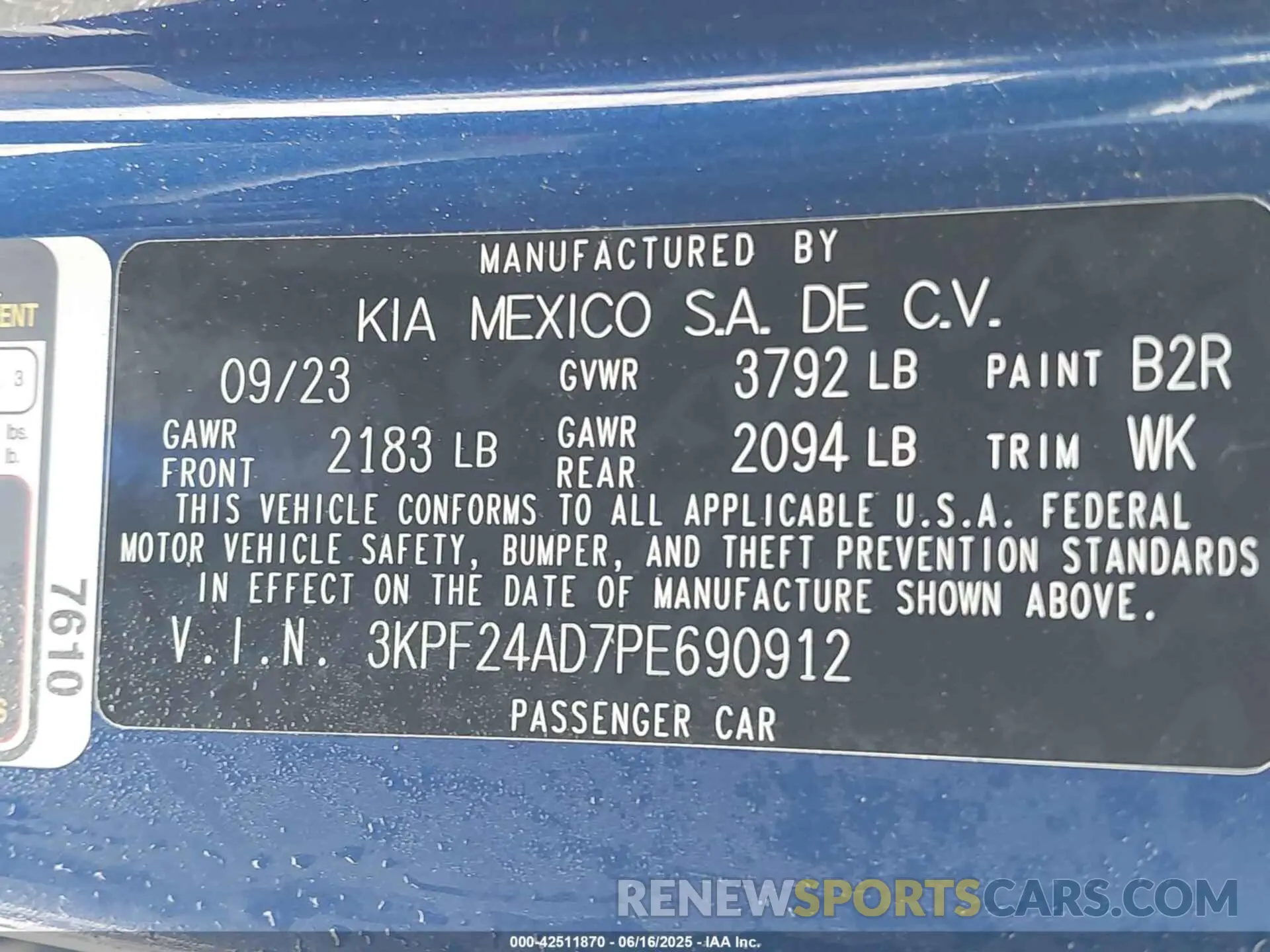 9 Photograph of a damaged car 3KPF24AD7PE690912 KIA FORTE 2023