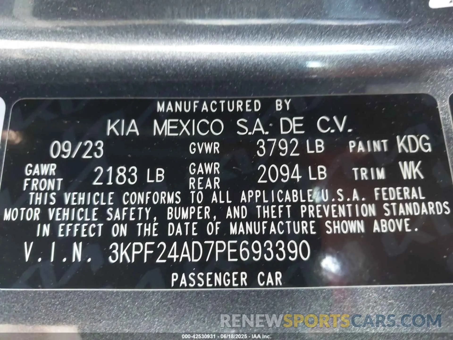 9 Photograph of a damaged car 3KPF24AD7PE693390 KIA FORTE 2023