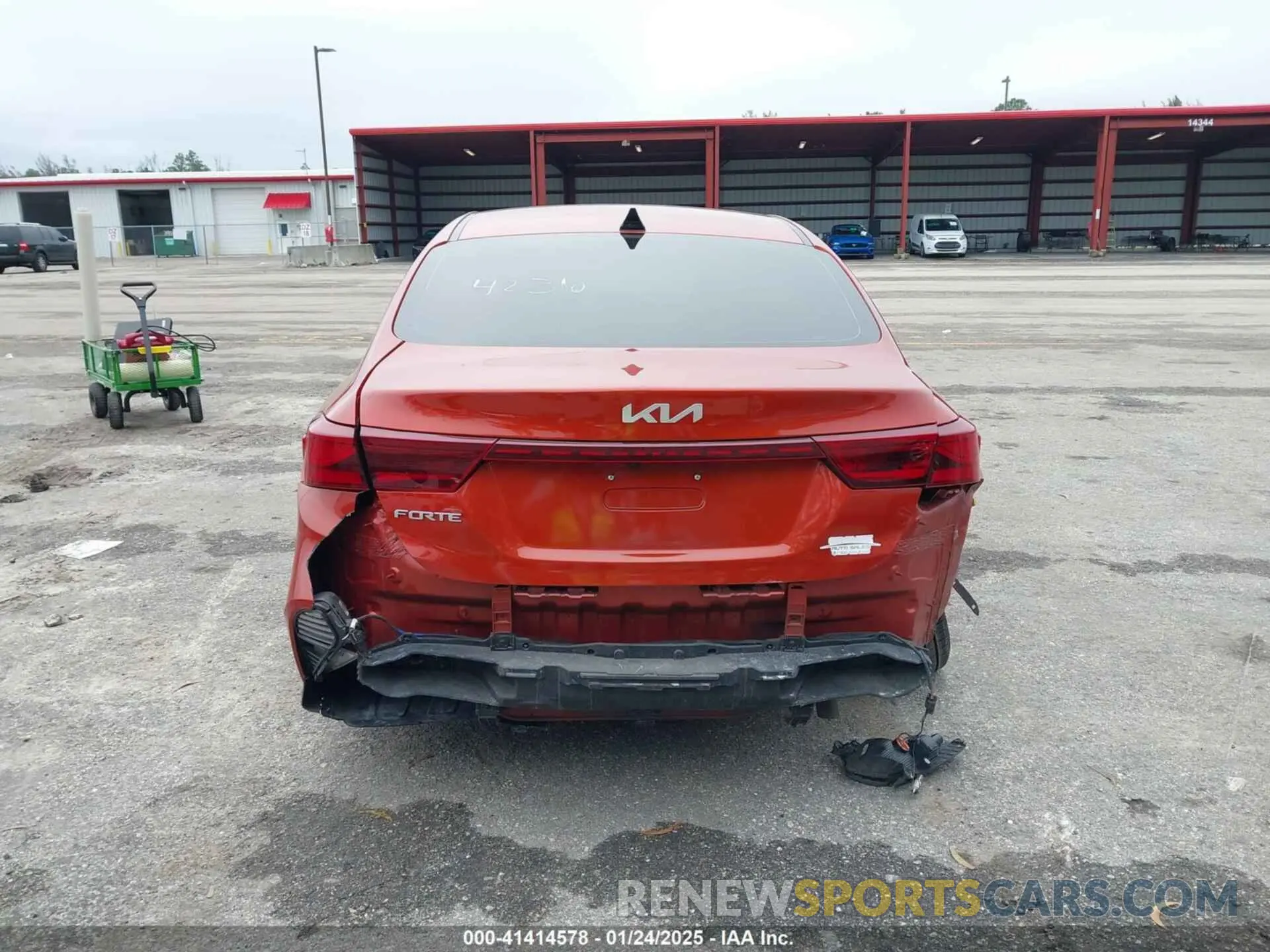 16 Photograph of a damaged car 3KPF24AD8PE524236 KIA FORTE 2023