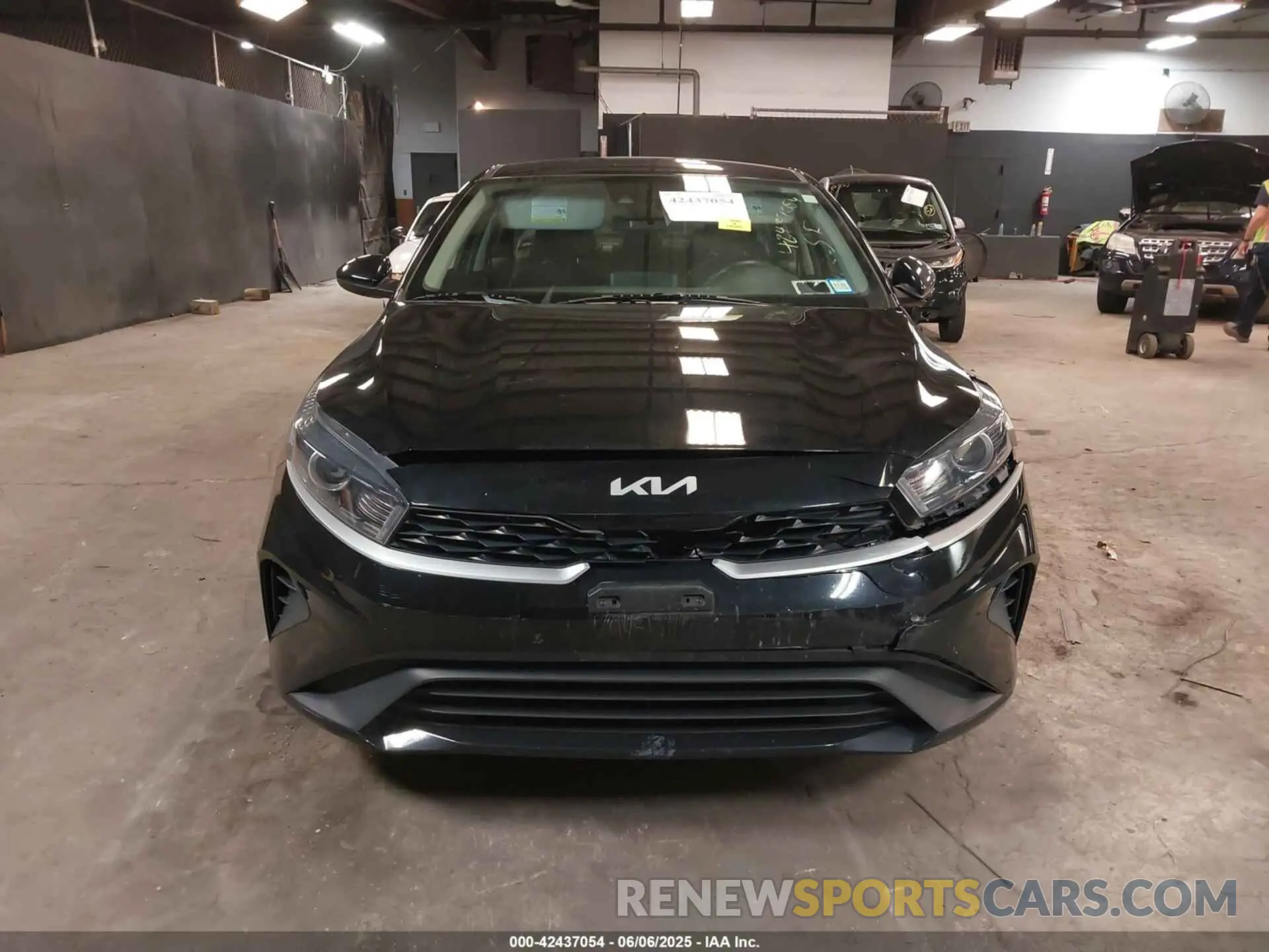 12 Photograph of a damaged car 3KPF24AD8PE538282 KIA FORTE 2023
