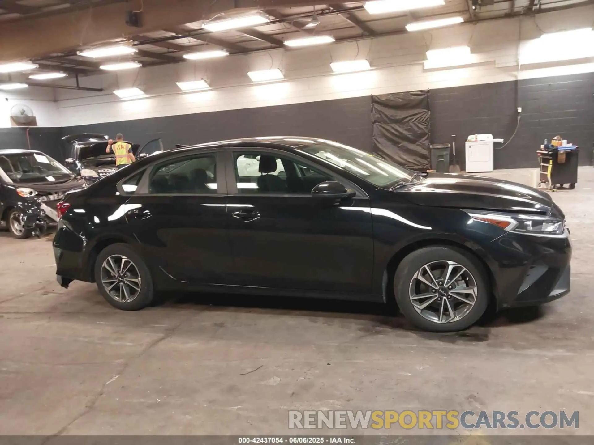 13 Photograph of a damaged car 3KPF24AD8PE538282 KIA FORTE 2023