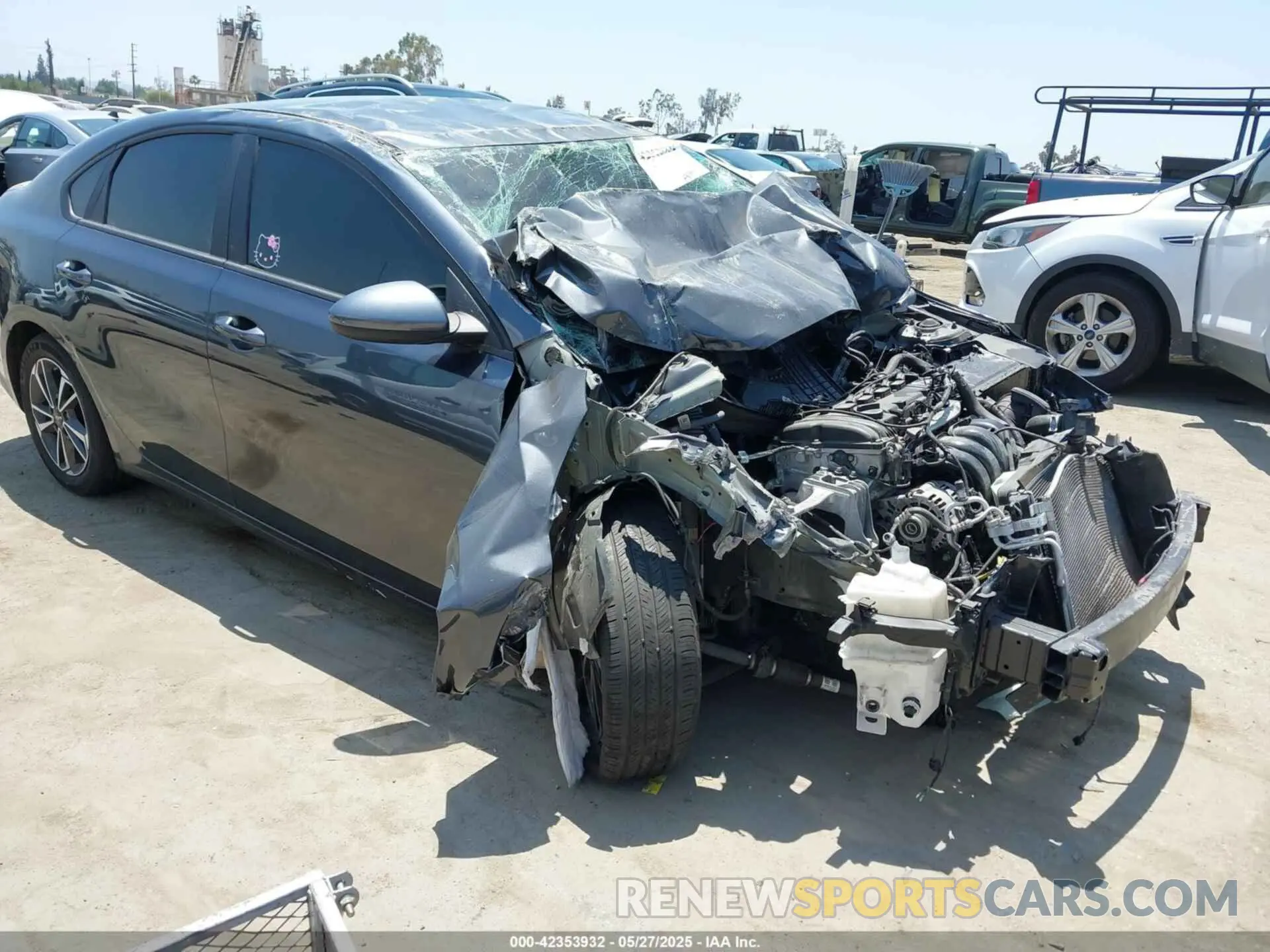 1 Photograph of a damaged car 3KPF24AD8PE552702 KIA FORTE 2023