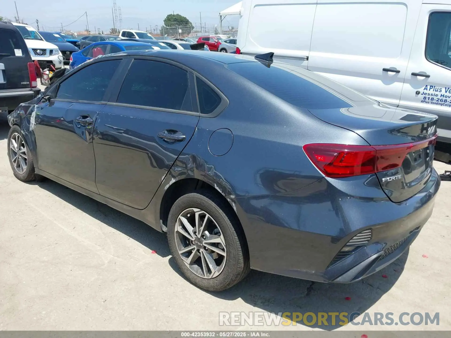 3 Photograph of a damaged car 3KPF24AD8PE552702 KIA FORTE 2023