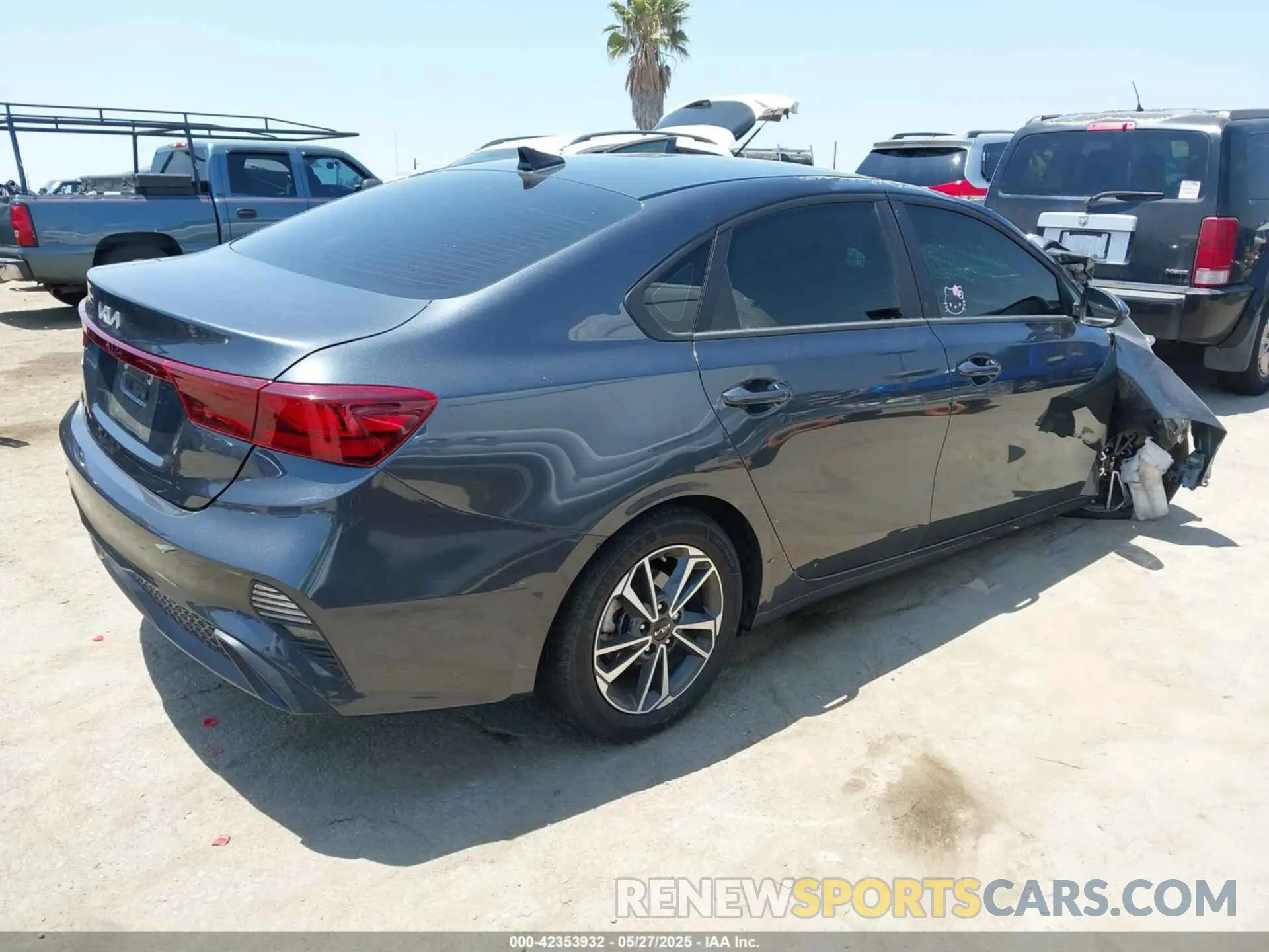 4 Photograph of a damaged car 3KPF24AD8PE552702 KIA FORTE 2023