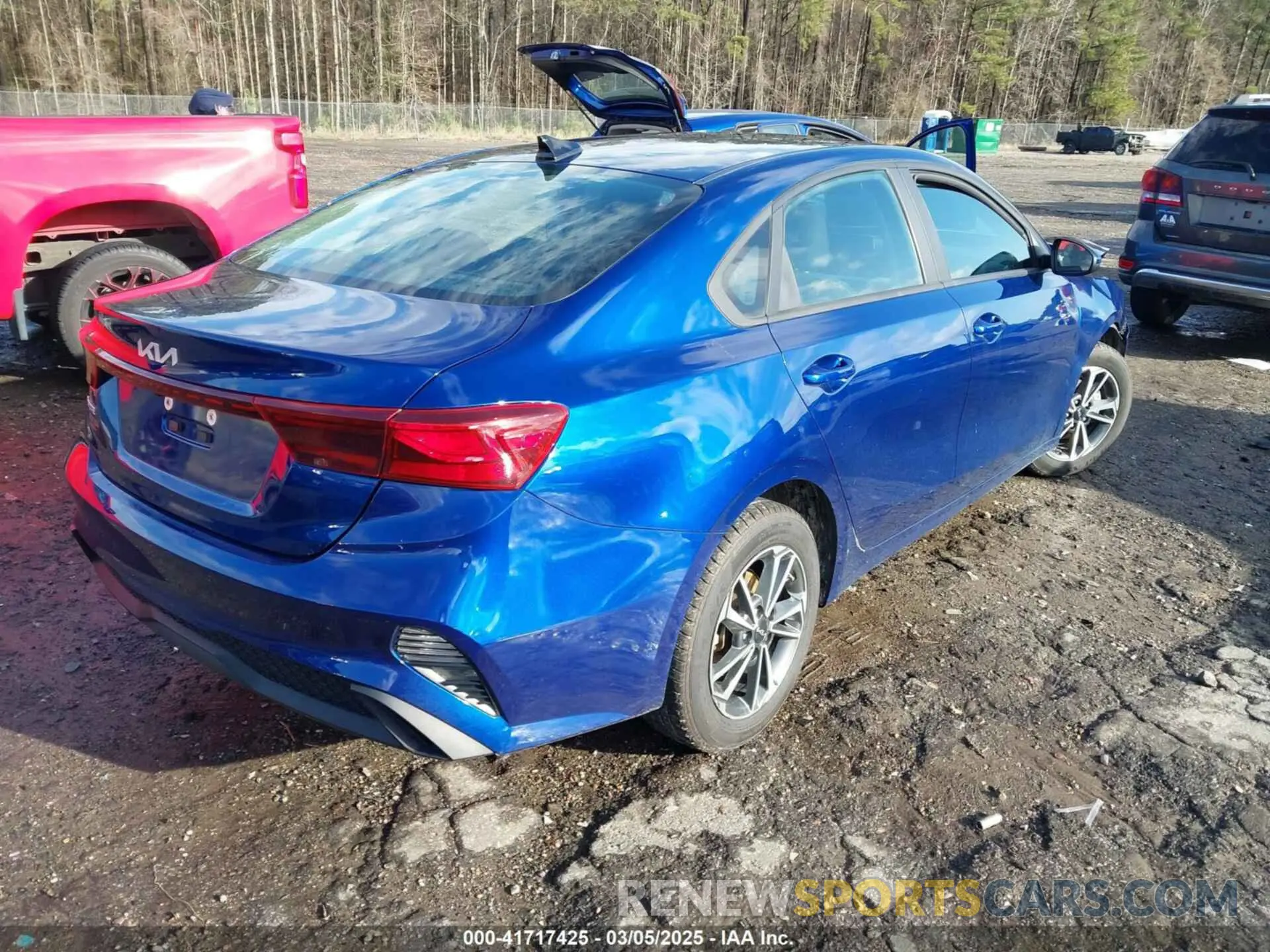 4 Photograph of a damaged car 3KPF24AD8PE579706 KIA FORTE 2023