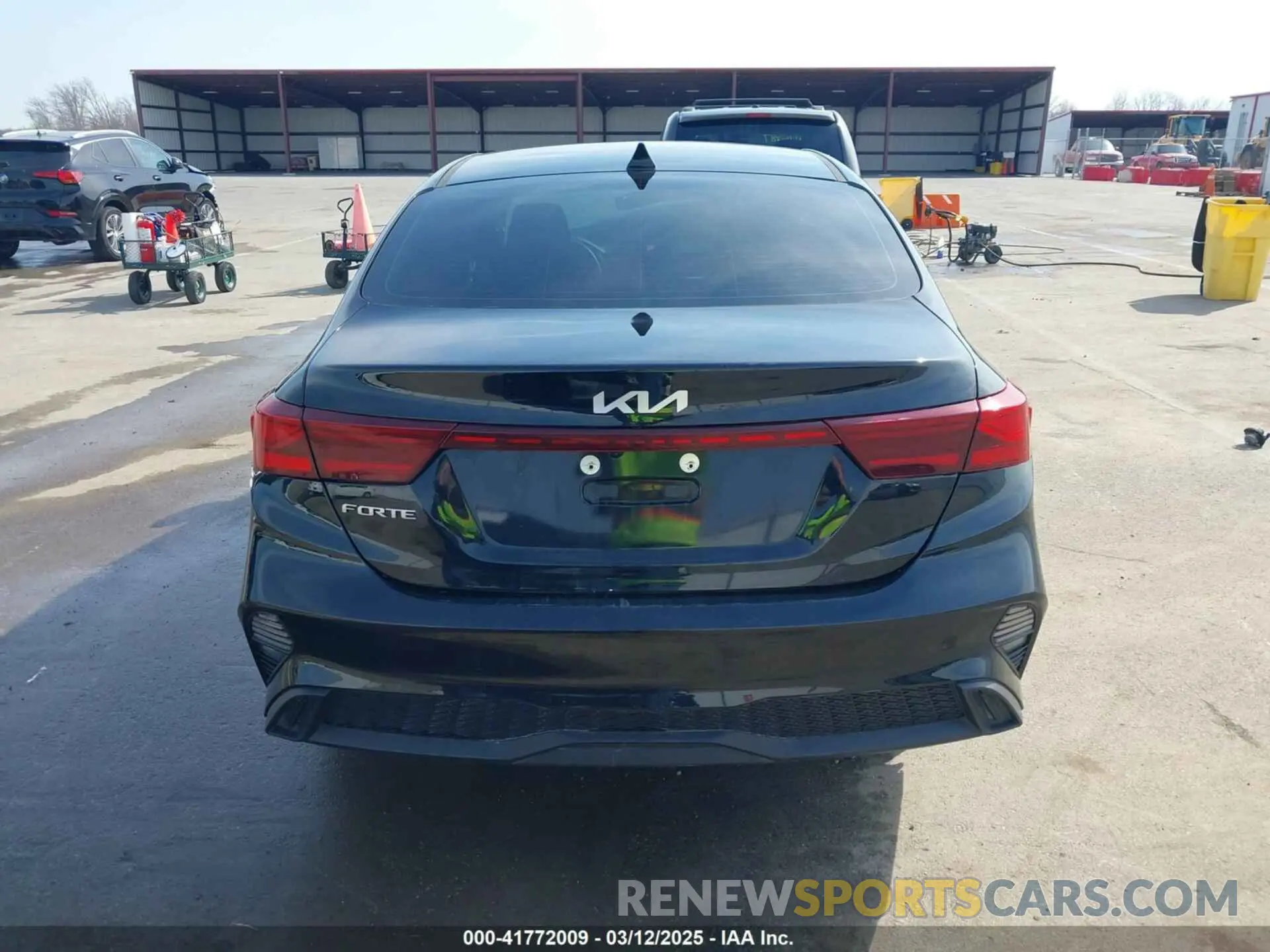 17 Photograph of a damaged car 3KPF24AD8PE588678 KIA FORTE 2023