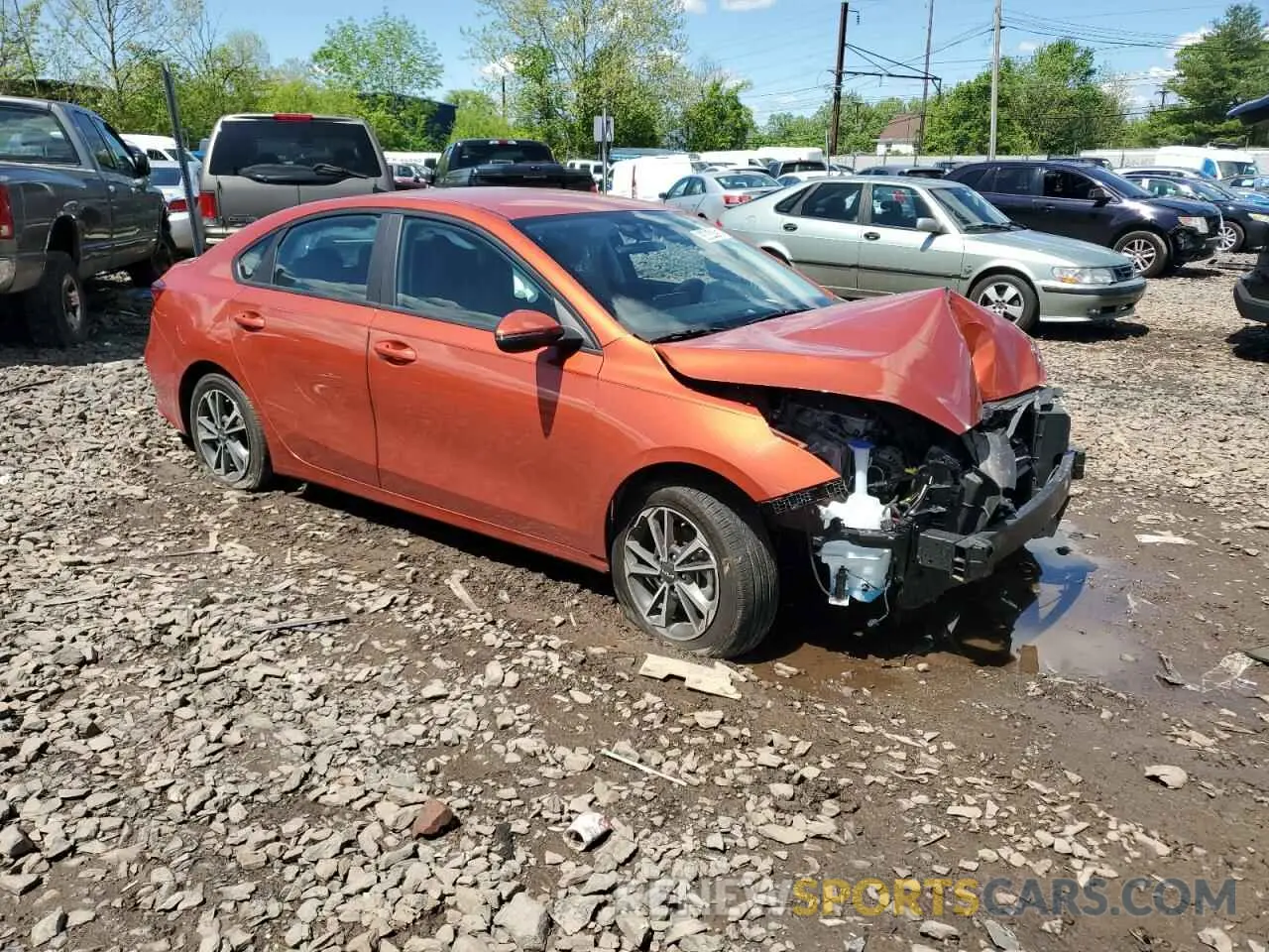 4 Photograph of a damaged car 3KPF24AD8PE592455 KIA FORTE 2023