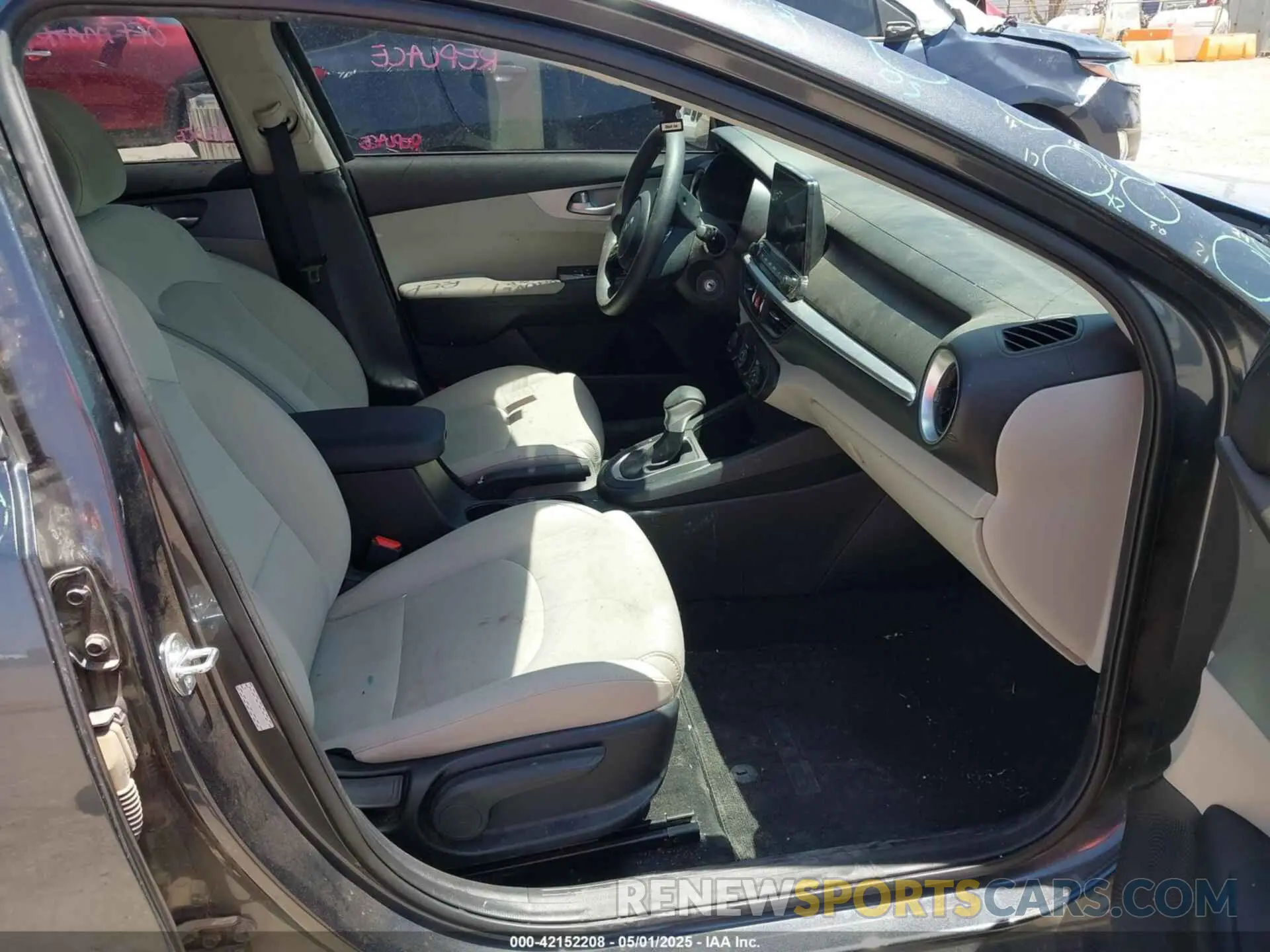 5 Photograph of a damaged car 3KPF24AD8PE597588 KIA FORTE 2023