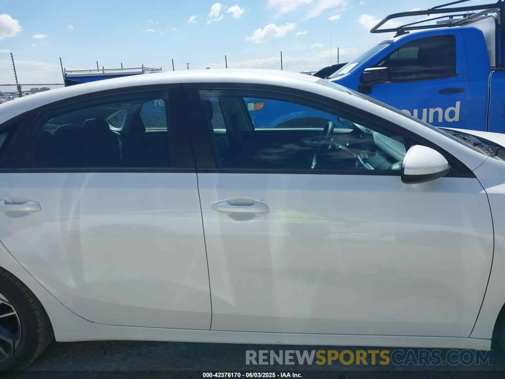 13 Photograph of a damaged car 3KPF24AD8PE624501 KIA FORTE 2023