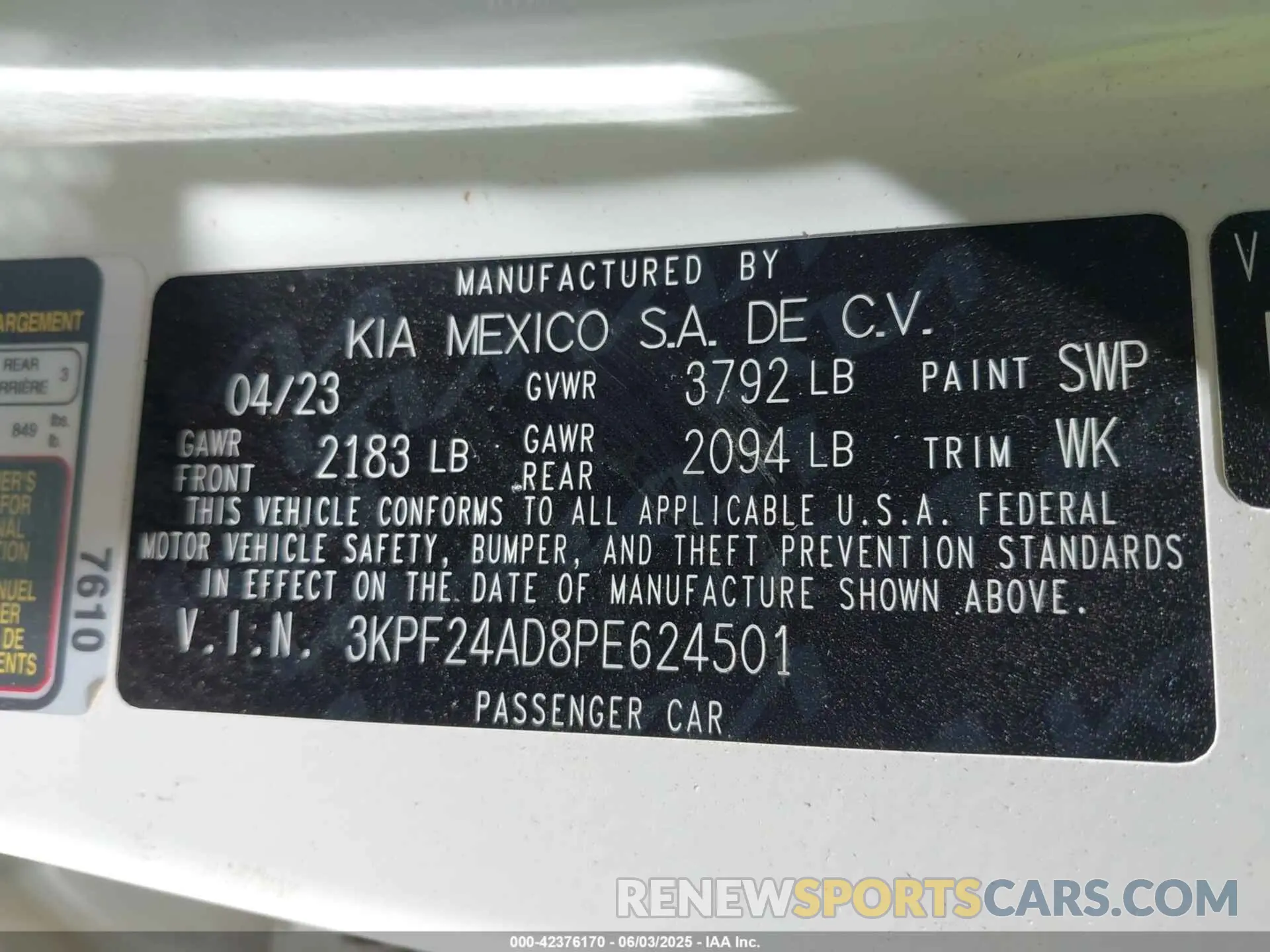 9 Photograph of a damaged car 3KPF24AD8PE624501 KIA FORTE 2023