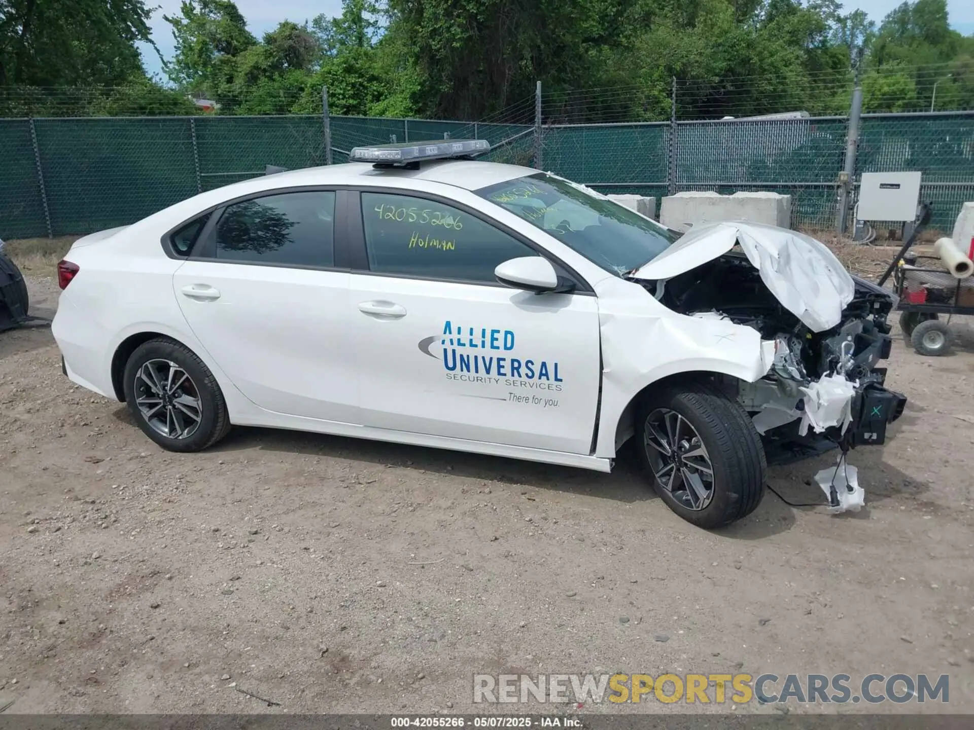 13 Photograph of a damaged car 3KPF24AD8PE636700 KIA FORTE 2023