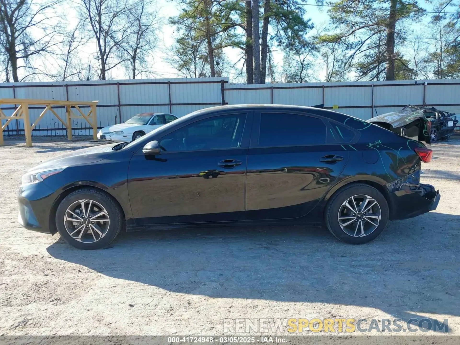 15 Photograph of a damaged car 3KPF24AD8PE653786 KIA FORTE 2023