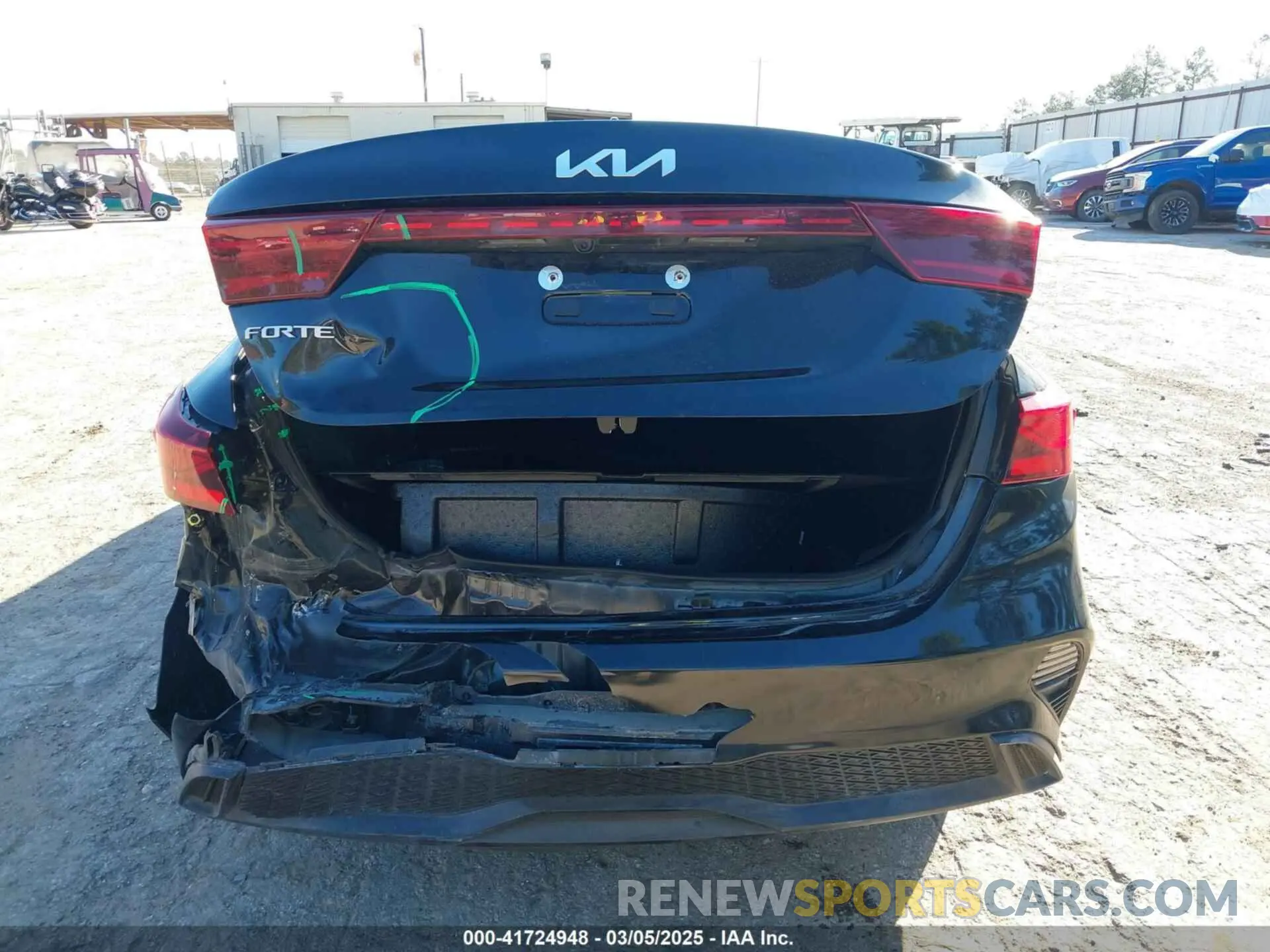17 Photograph of a damaged car 3KPF24AD8PE653786 KIA FORTE 2023