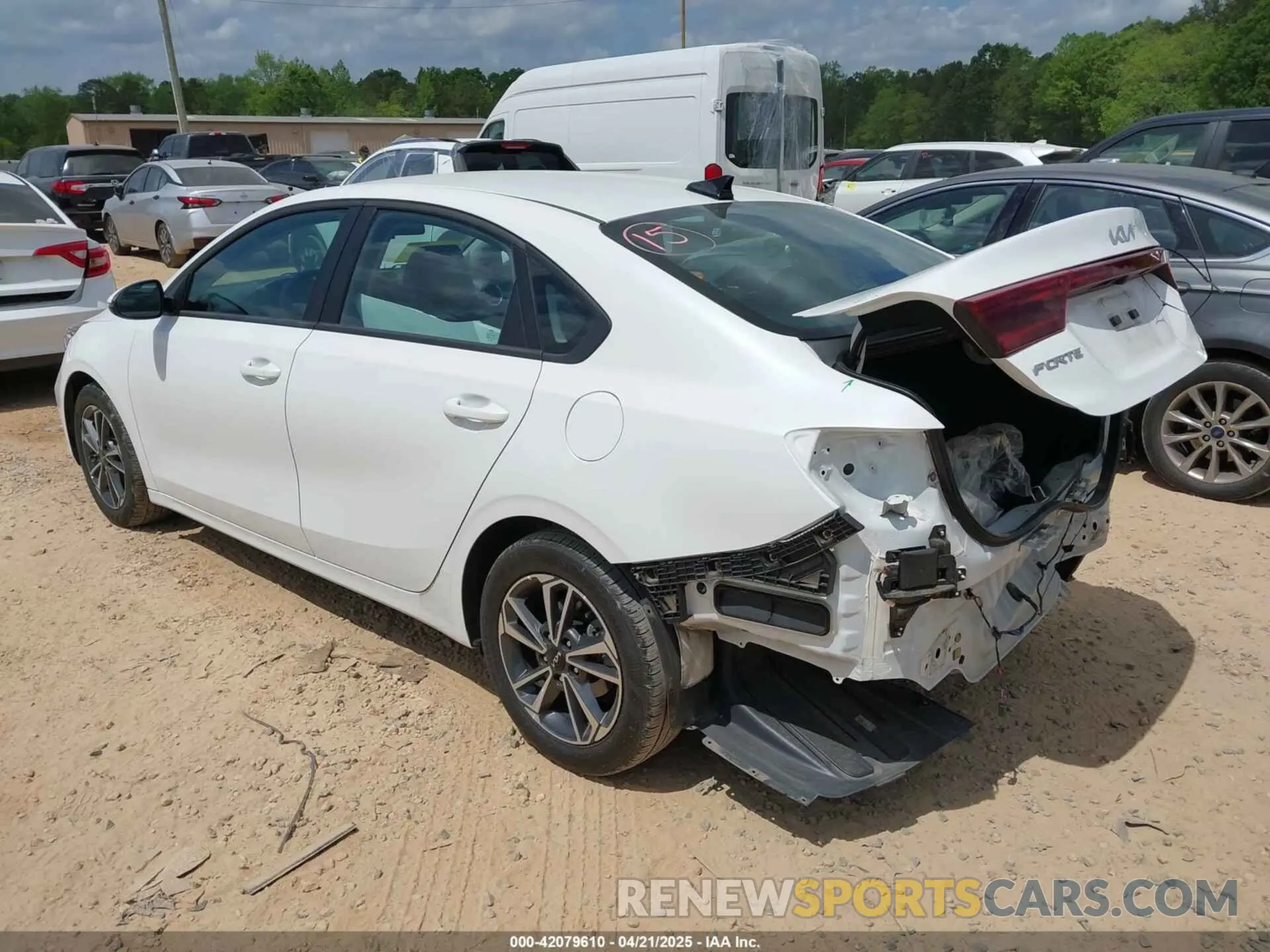3 Photograph of a damaged car 3KPF24AD8PE660592 KIA FORTE 2023