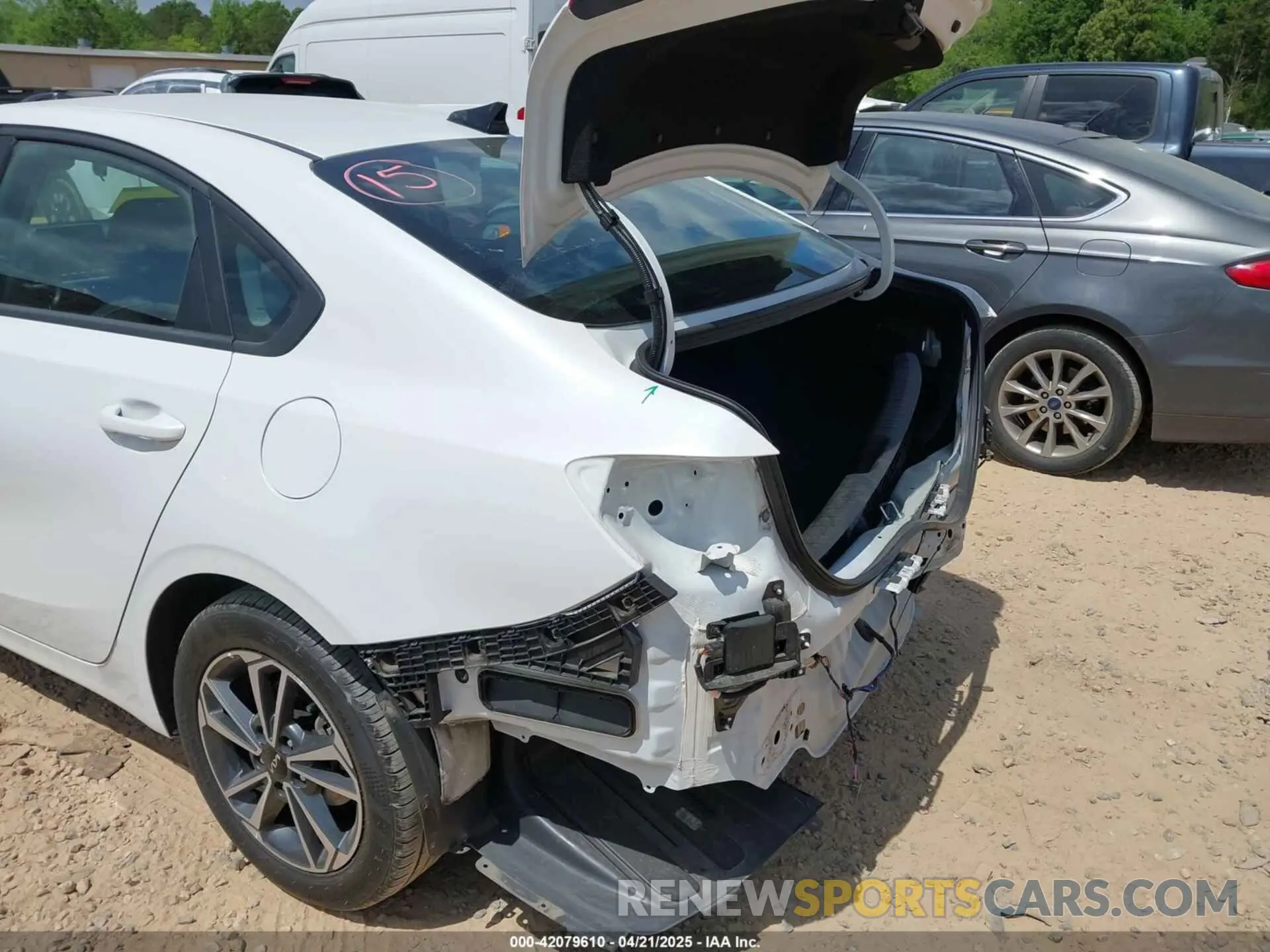 6 Photograph of a damaged car 3KPF24AD8PE660592 KIA FORTE 2023