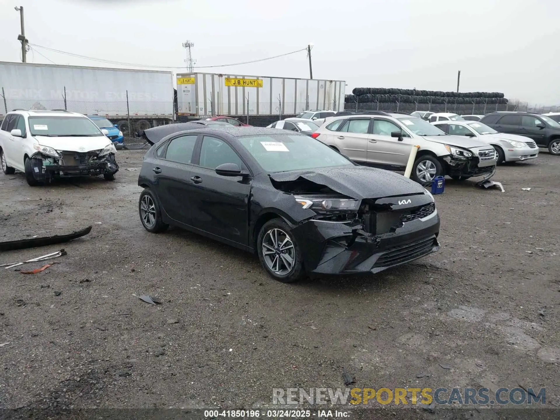1 Photograph of a damaged car 3KPF24AD8PE662939 KIA FORTE 2023