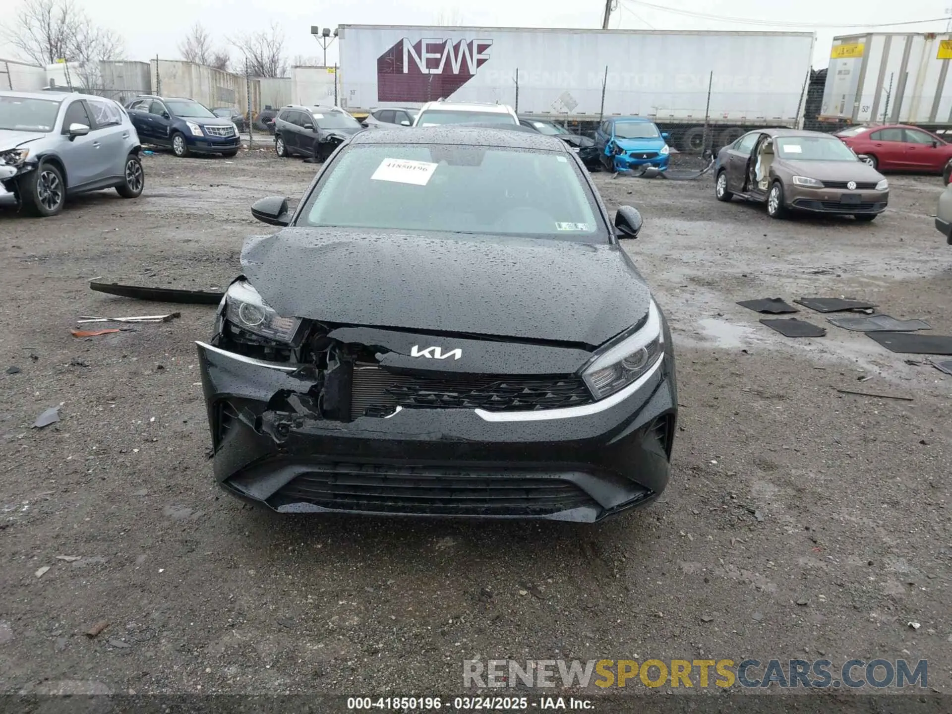 13 Photograph of a damaged car 3KPF24AD8PE662939 KIA FORTE 2023
