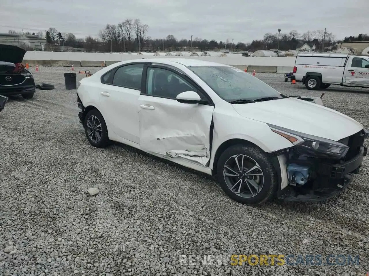 4 Photograph of a damaged car 3KPF24AD8PE670474 KIA FORTE 2023
