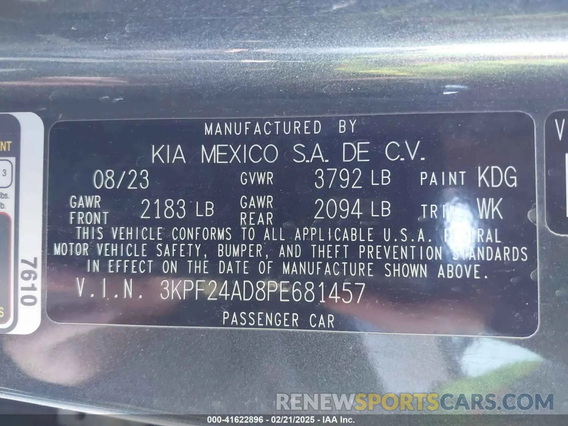 9 Photograph of a damaged car 3KPF24AD8PE681457 KIA FORTE 2023