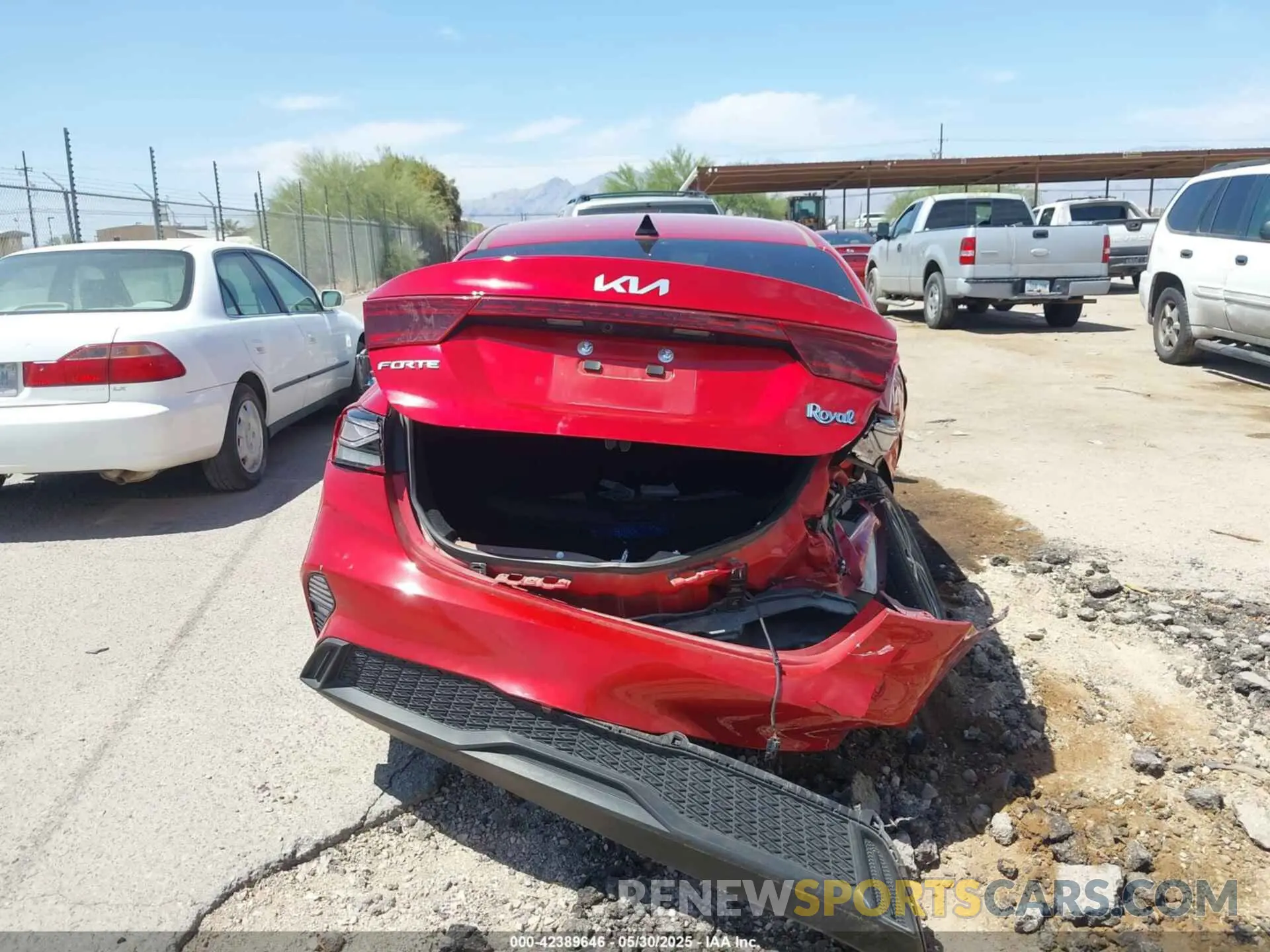 16 Photograph of a damaged car 3KPF24AD8PE683001 KIA FORTE 2023