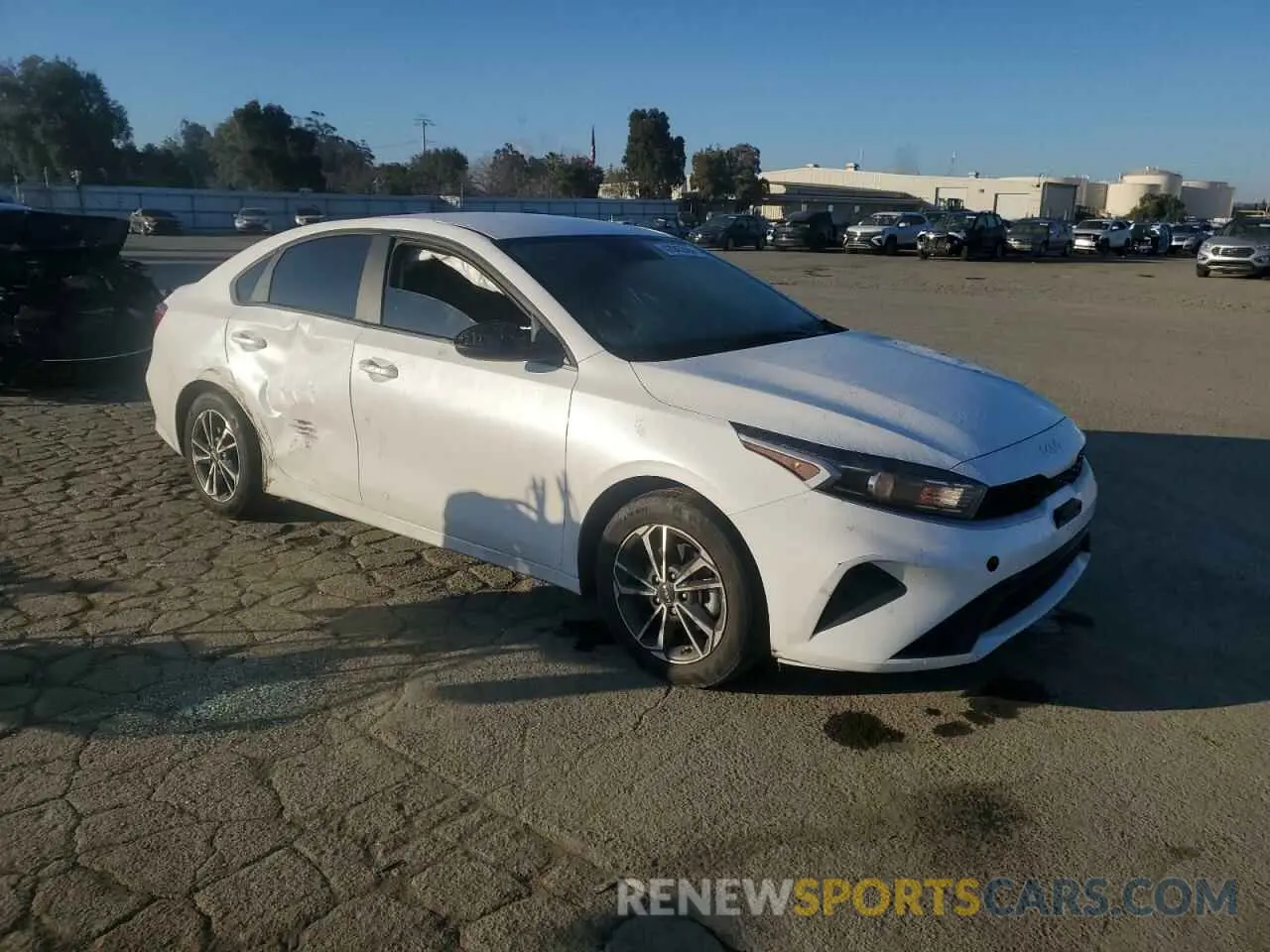 4 Photograph of a damaged car 3KPF24AD9PE506442 KIA FORTE 2023