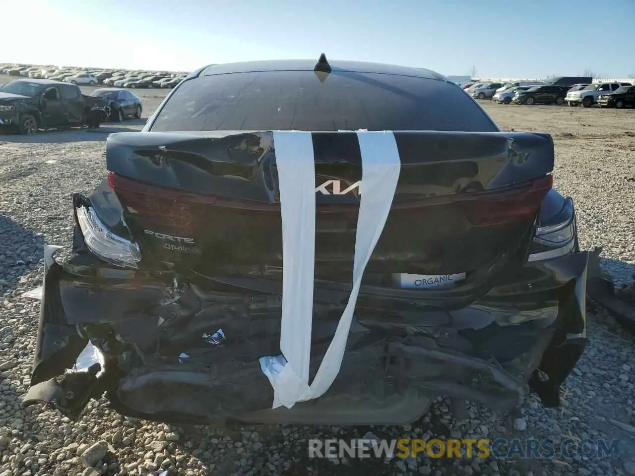 6 Photograph of a damaged car 3KPF24AD9PE519014 KIA FORTE 2023