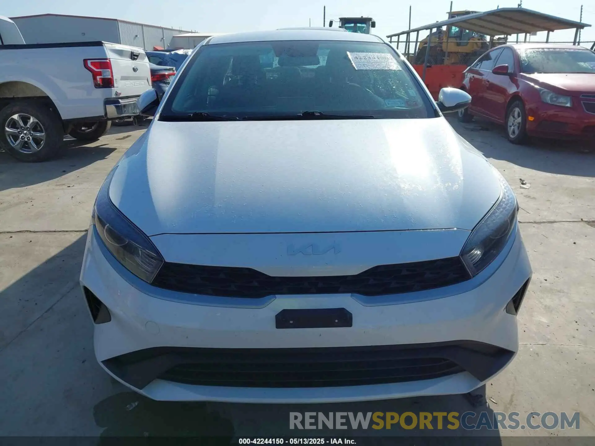 13 Photograph of a damaged car 3KPF24AD9PE559996 KIA FORTE 2023