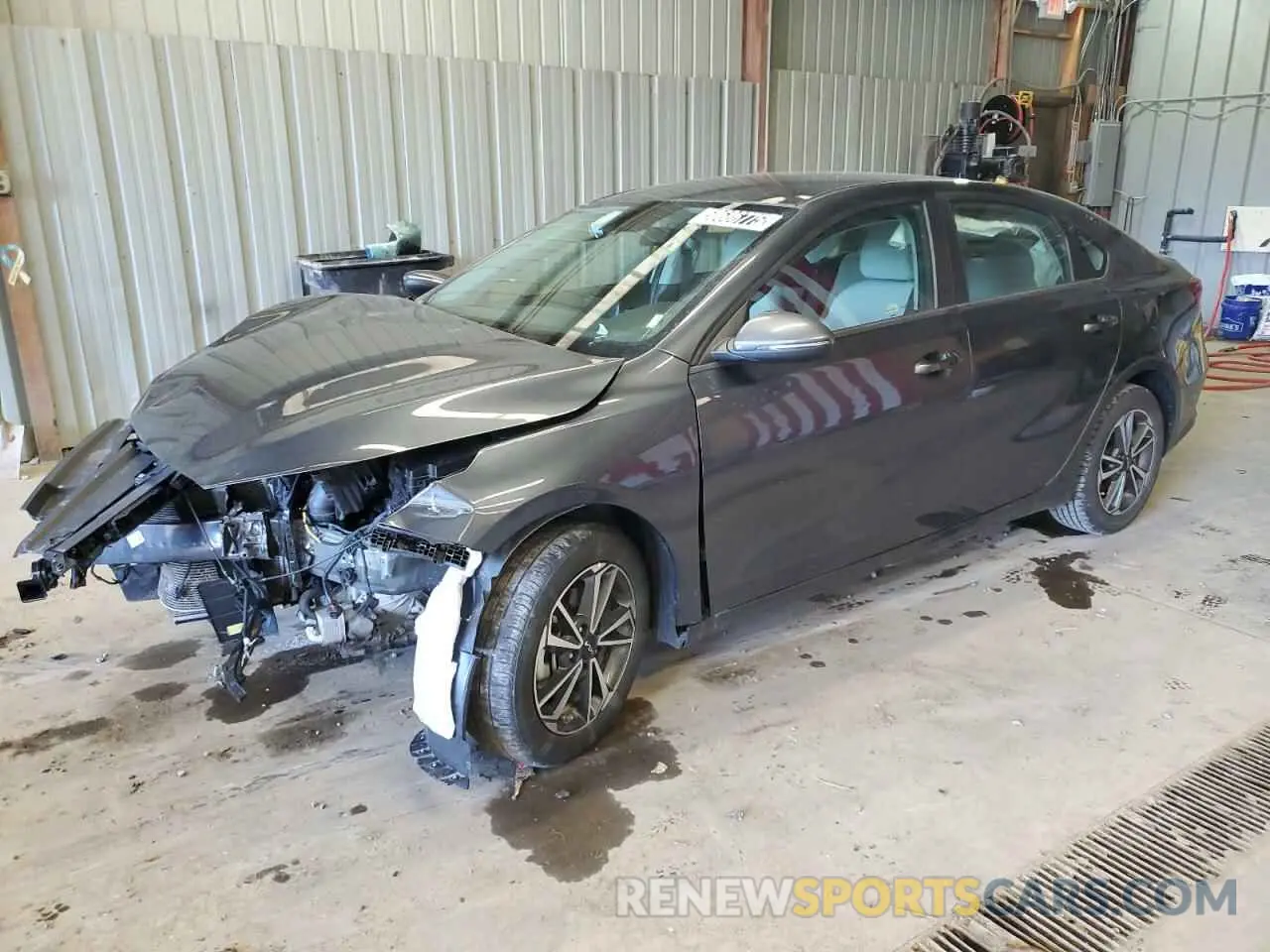 1 Photograph of a damaged car 3KPF24AD9PE574269 KIA FORTE 2023