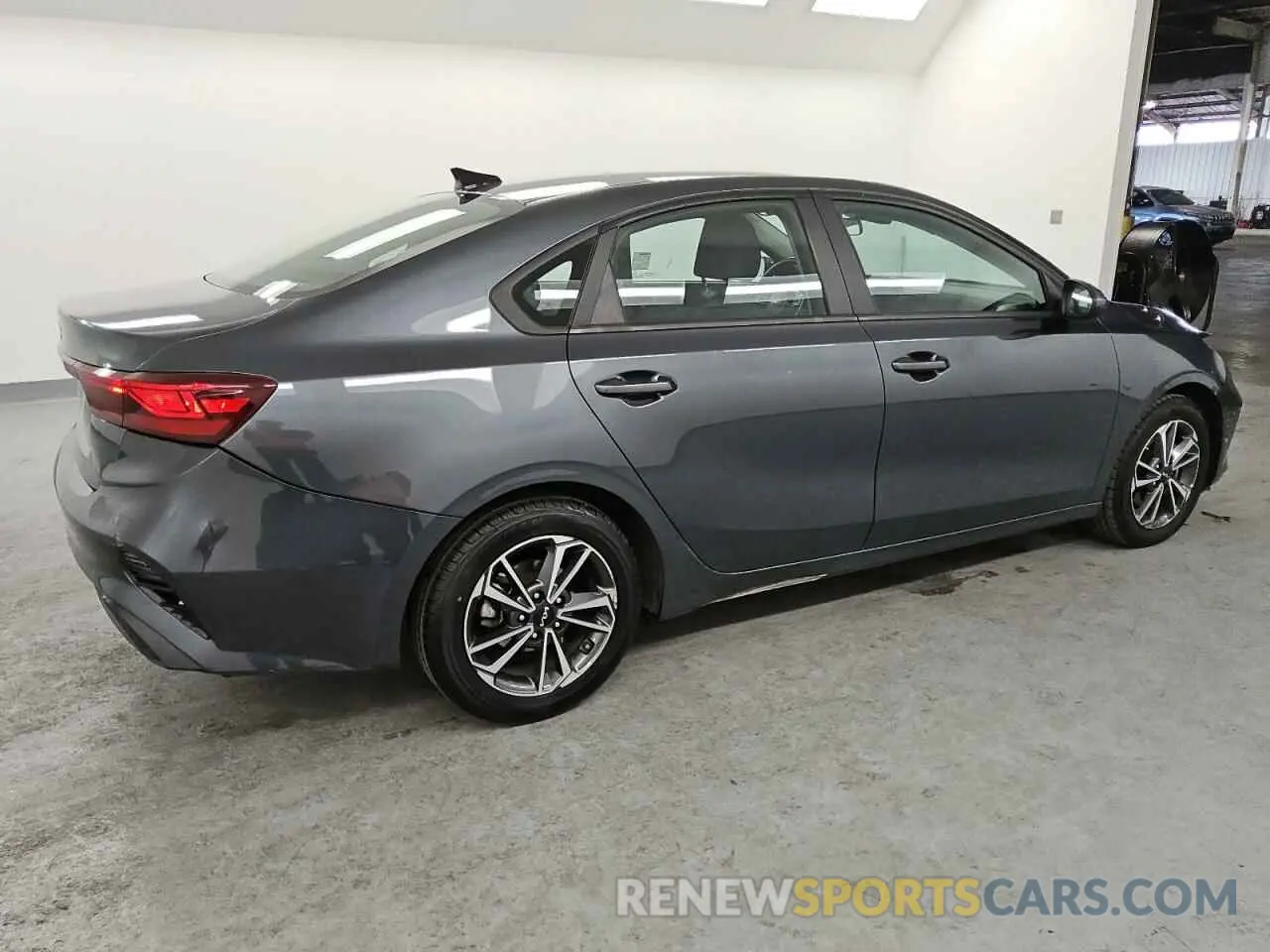 3 Photograph of a damaged car 3KPF24AD9PE584865 KIA FORTE 2023