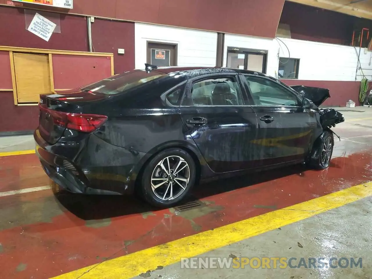 3 Photograph of a damaged car 3KPF24AD9PE586759 KIA FORTE 2023