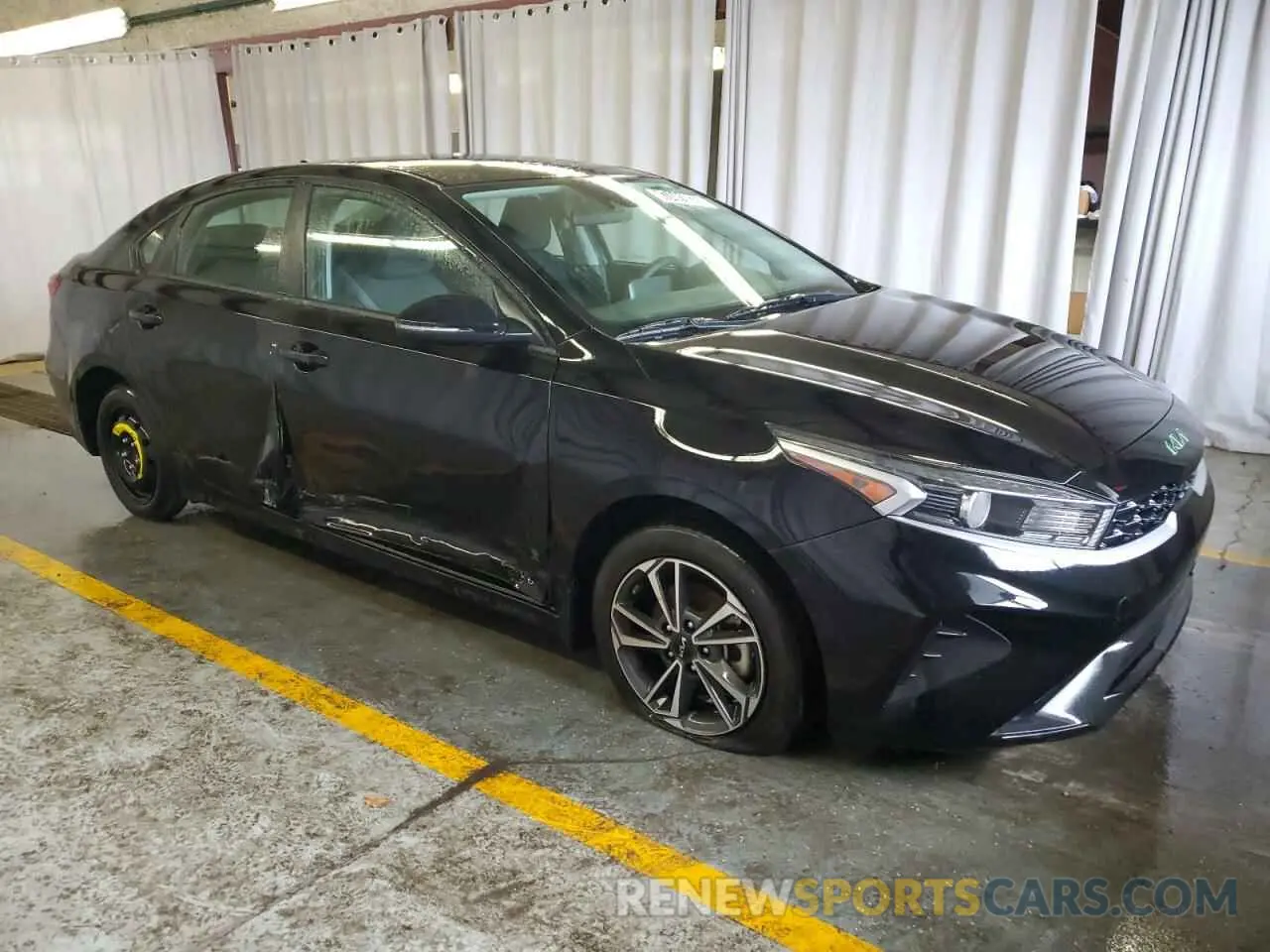 4 Photograph of a damaged car 3KPF24AD9PE608081 KIA FORTE 2023