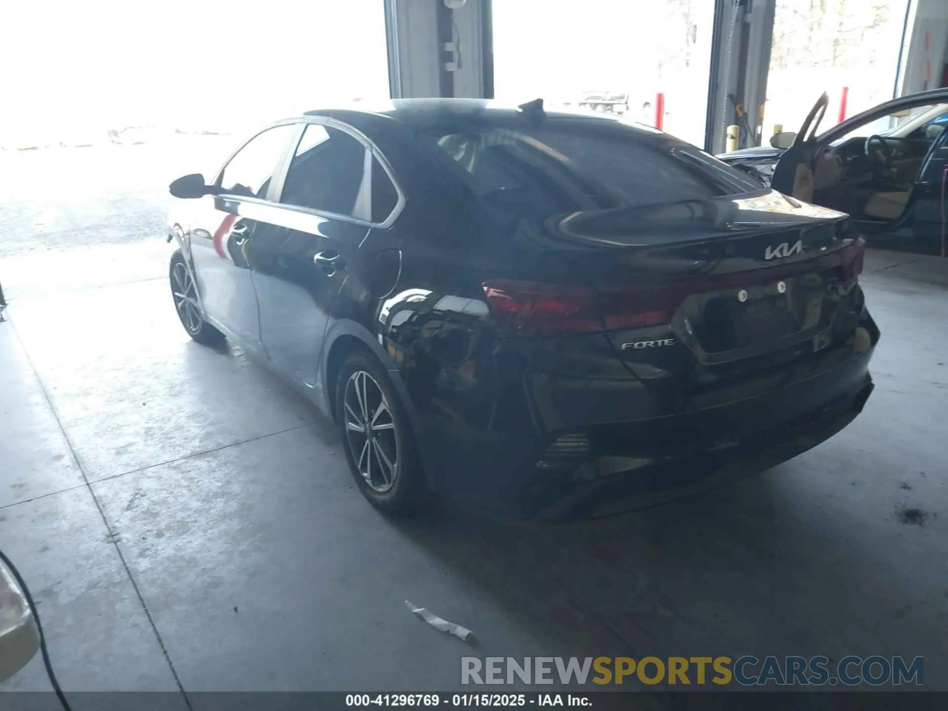 3 Photograph of a damaged car 3KPF24AD9PE618822 KIA FORTE 2023