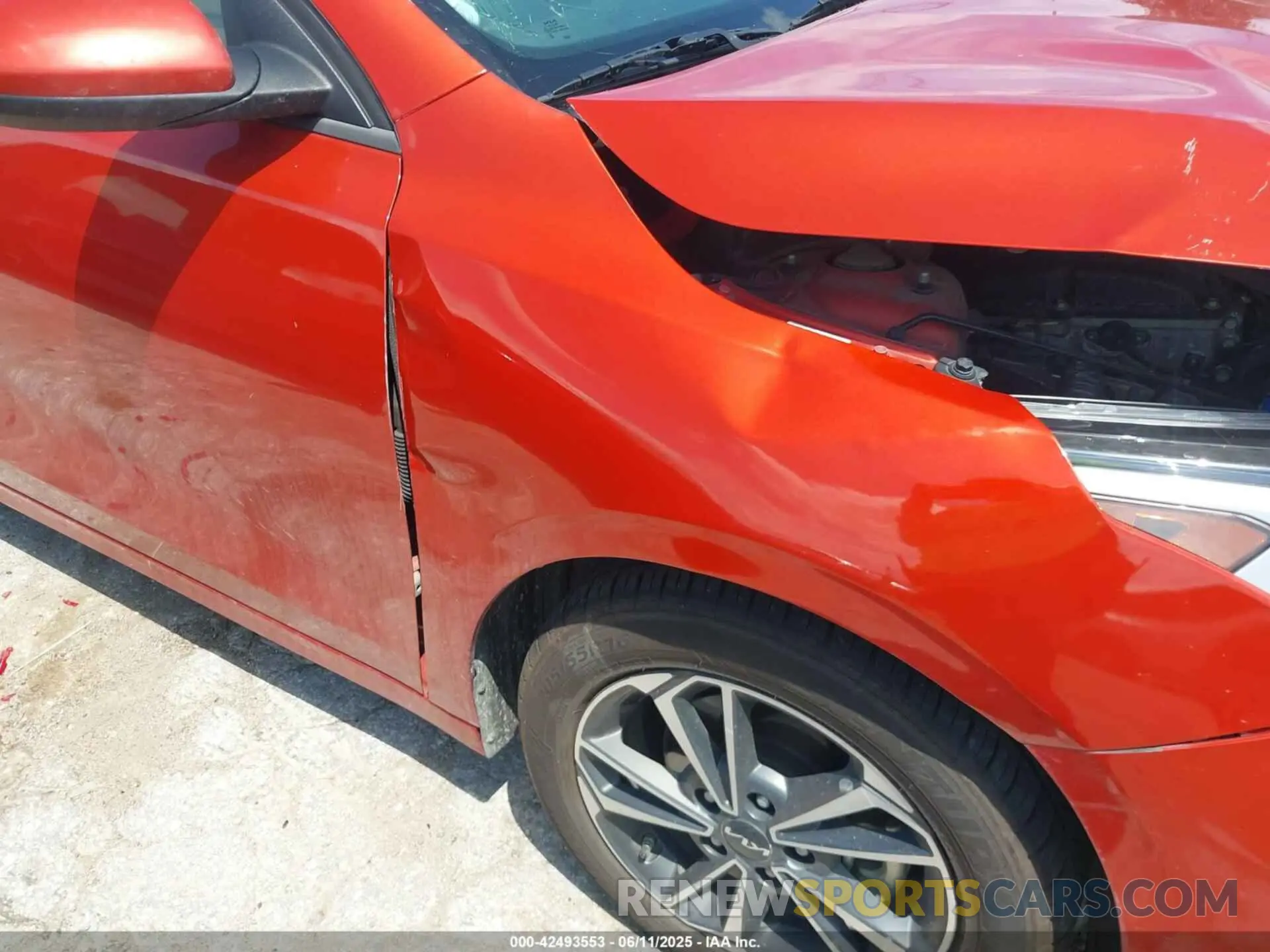 17 Photograph of a damaged car 3KPF24AD9PE627813 KIA FORTE 2023