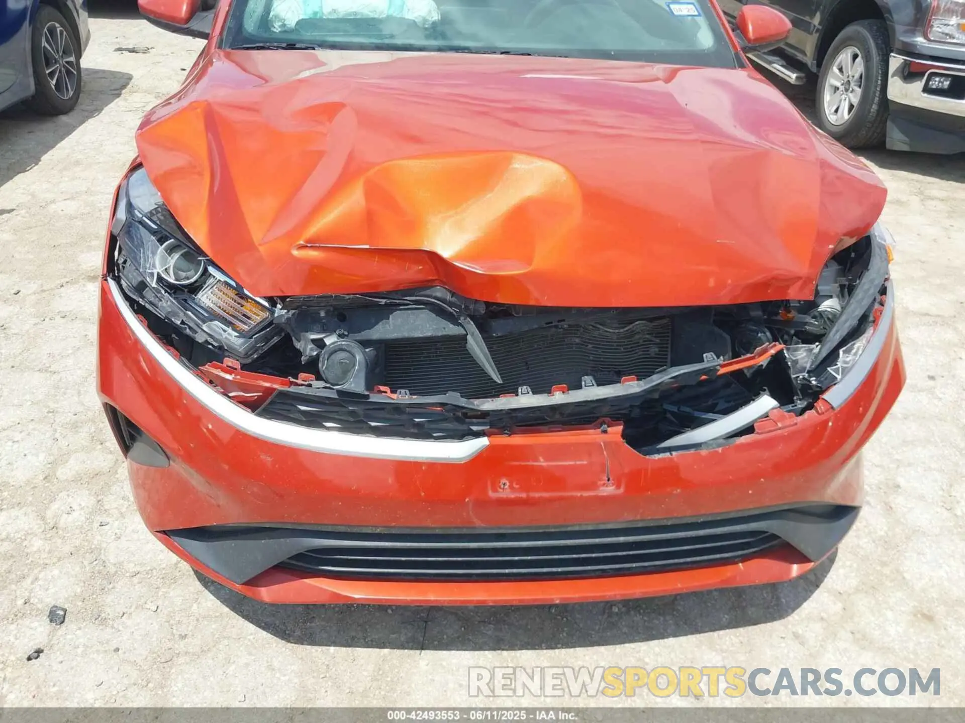 6 Photograph of a damaged car 3KPF24AD9PE627813 KIA FORTE 2023
