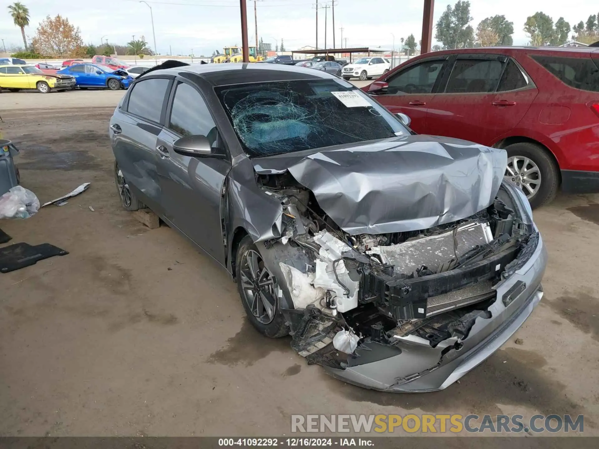 1 Photograph of a damaged car 3KPF24AD9PE640593 KIA FORTE 2023
