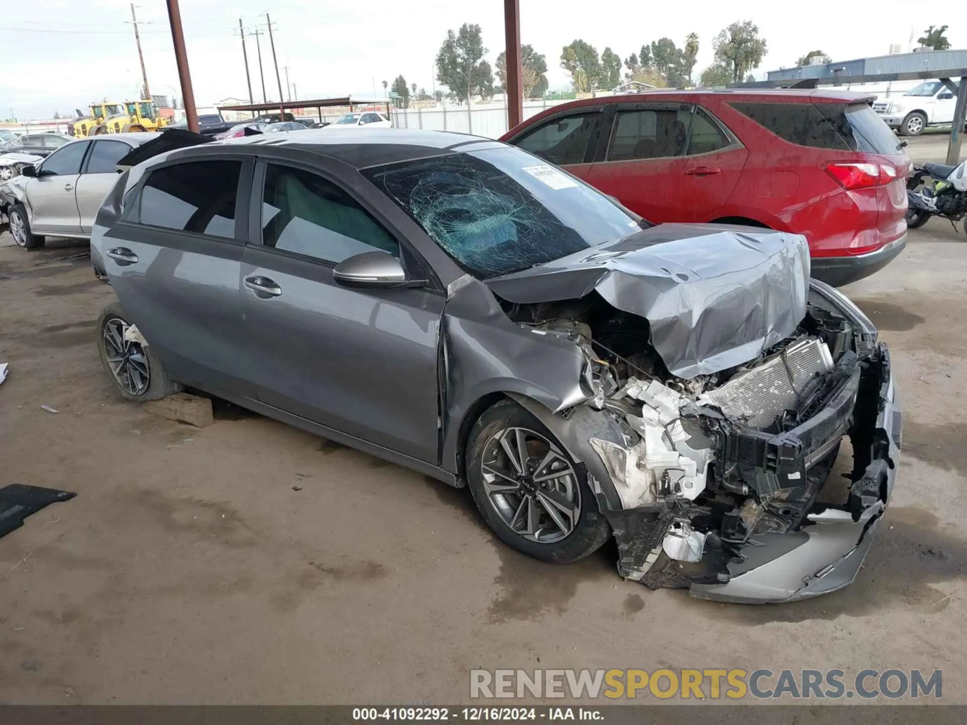 13 Photograph of a damaged car 3KPF24AD9PE640593 KIA FORTE 2023