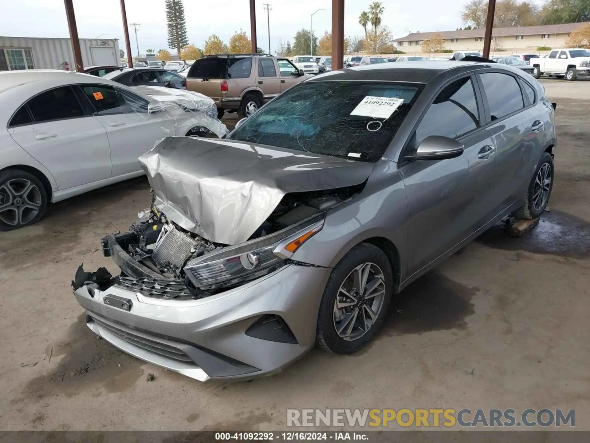 2 Photograph of a damaged car 3KPF24AD9PE640593 KIA FORTE 2023