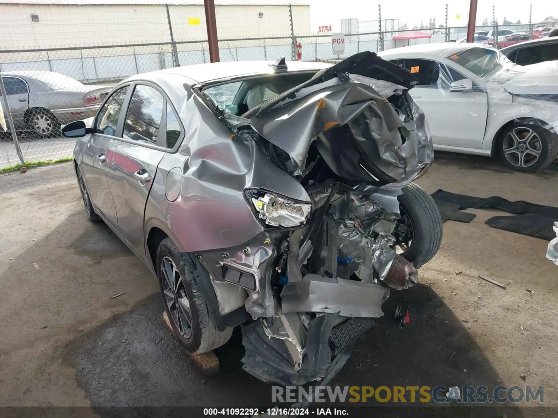 3 Photograph of a damaged car 3KPF24AD9PE640593 KIA FORTE 2023