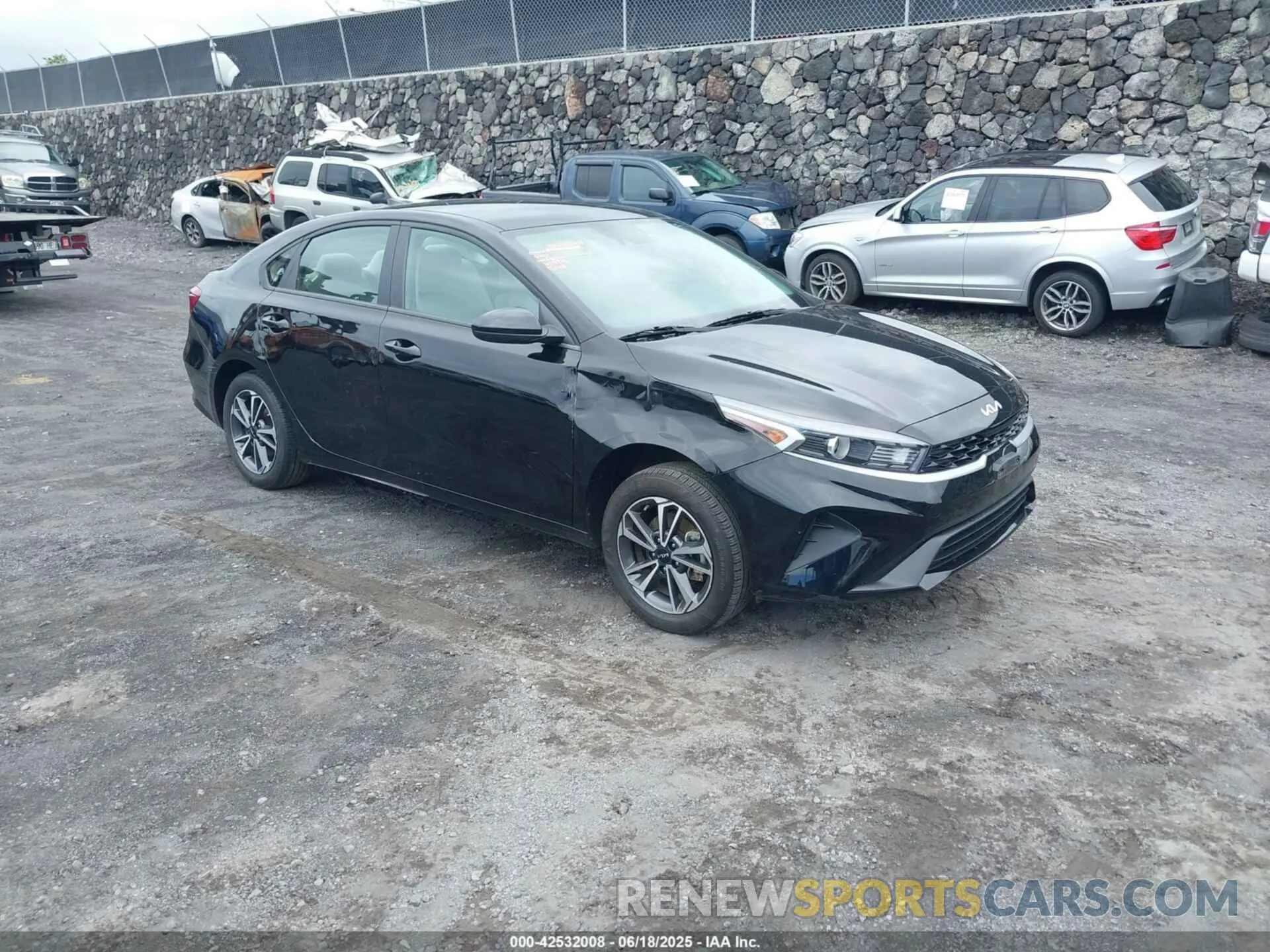1 Photograph of a damaged car 3KPF24AD9PE646989 KIA FORTE 2023