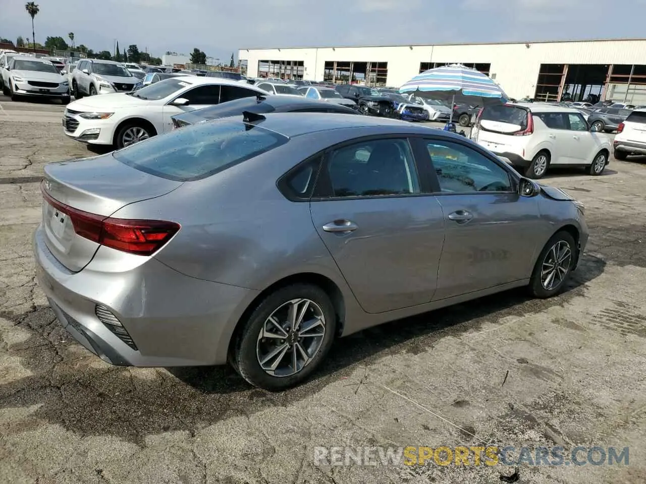 3 Photograph of a damaged car 3KPF24AD9PE647706 KIA FORTE 2023