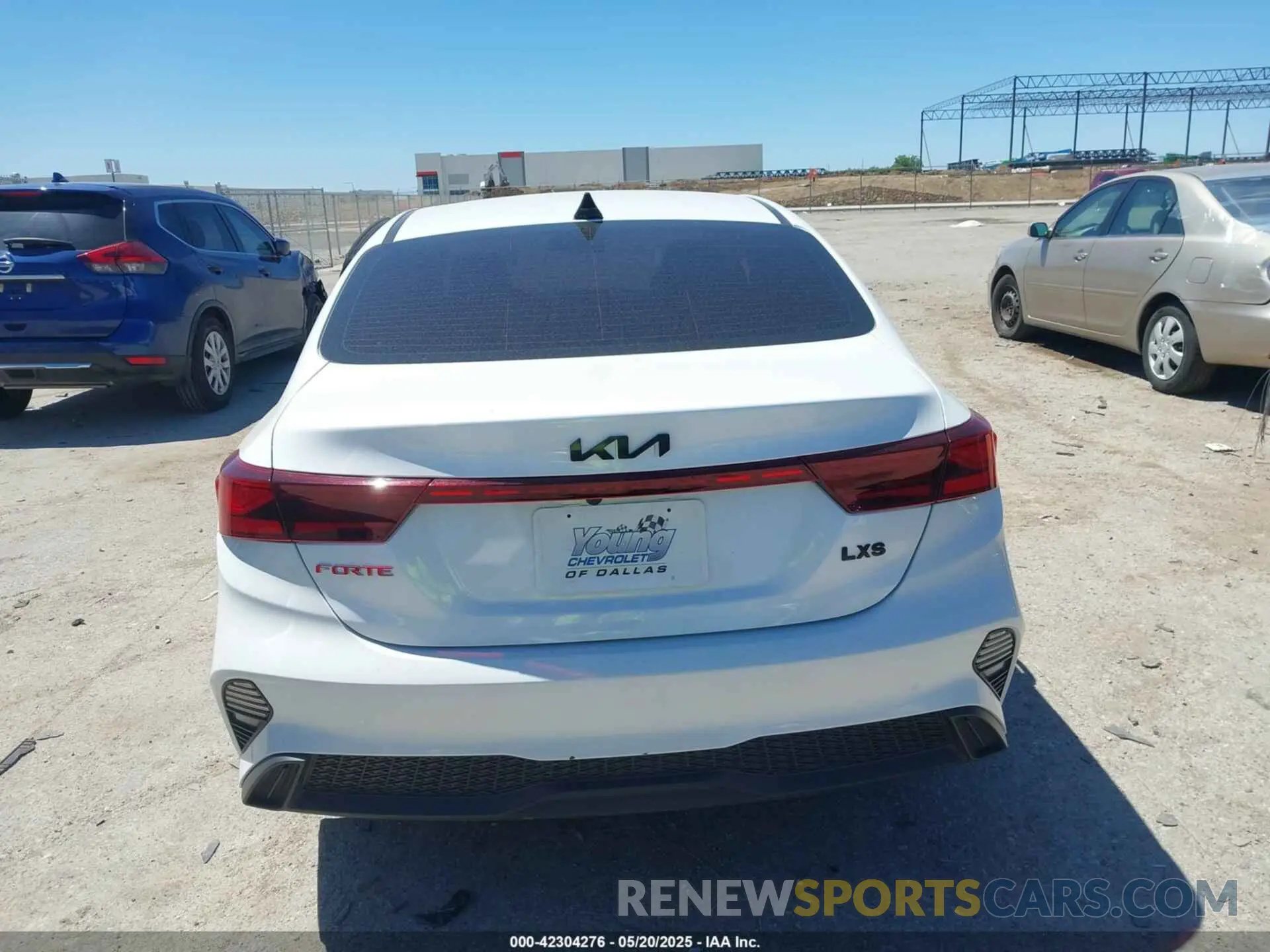 16 Photograph of a damaged car 3KPF24AD9PE655417 KIA FORTE 2023