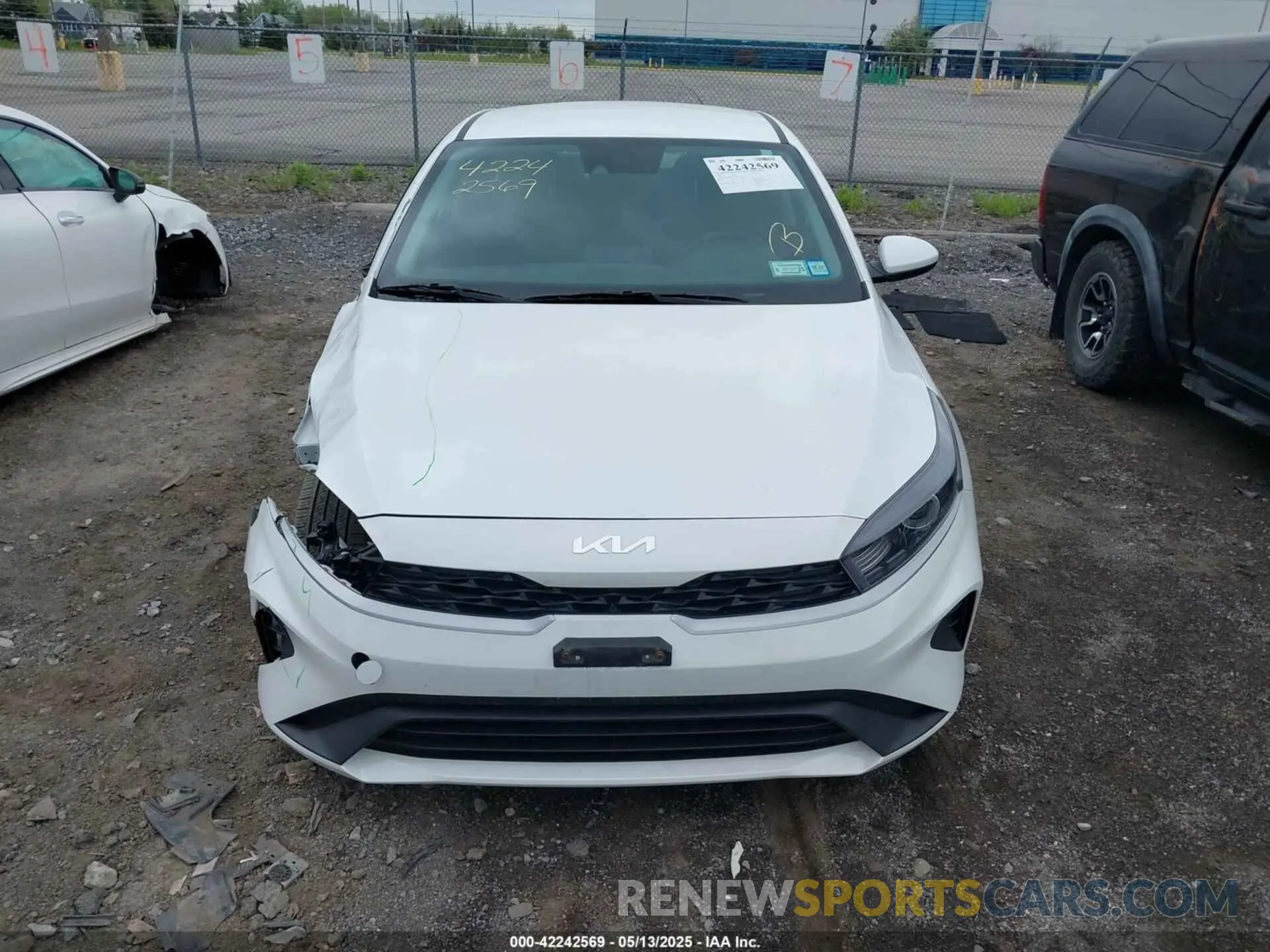 12 Photograph of a damaged car 3KPF24AD9PE657457 KIA FORTE 2023