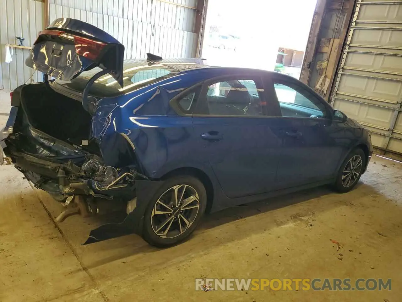 3 Photograph of a damaged car 3KPF24AD9PE662870 KIA FORTE 2023