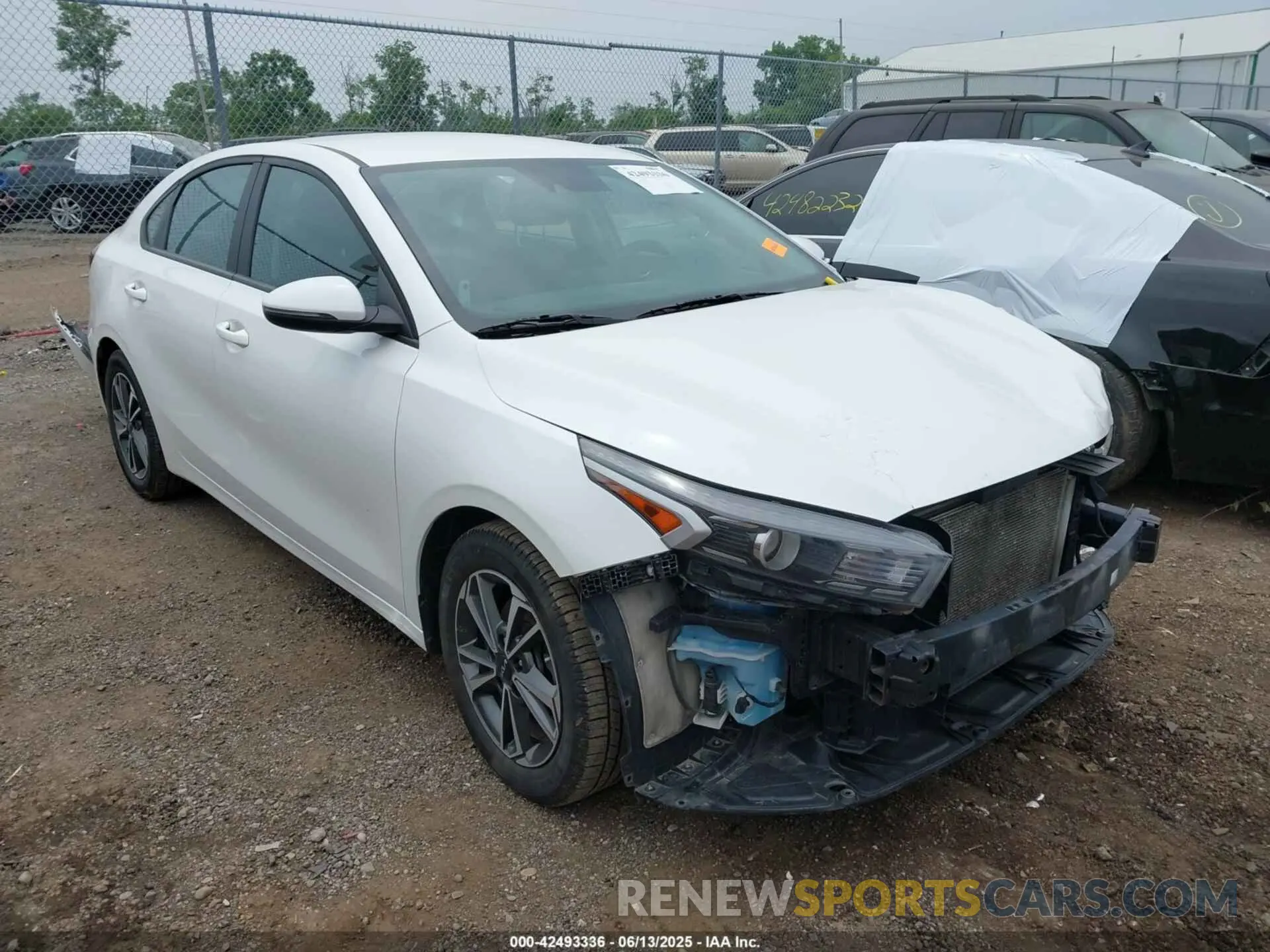 1 Photograph of a damaged car 3KPF24AD9PE675456 KIA FORTE 2023