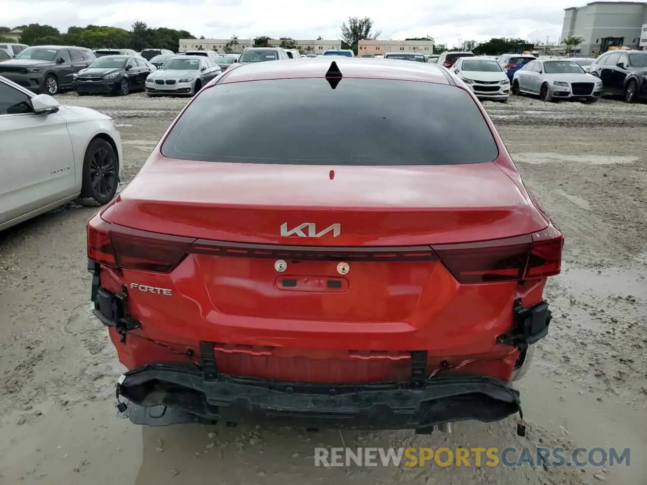 6 Photograph of a damaged car 3KPF24AD9PE678888 KIA FORTE 2023
