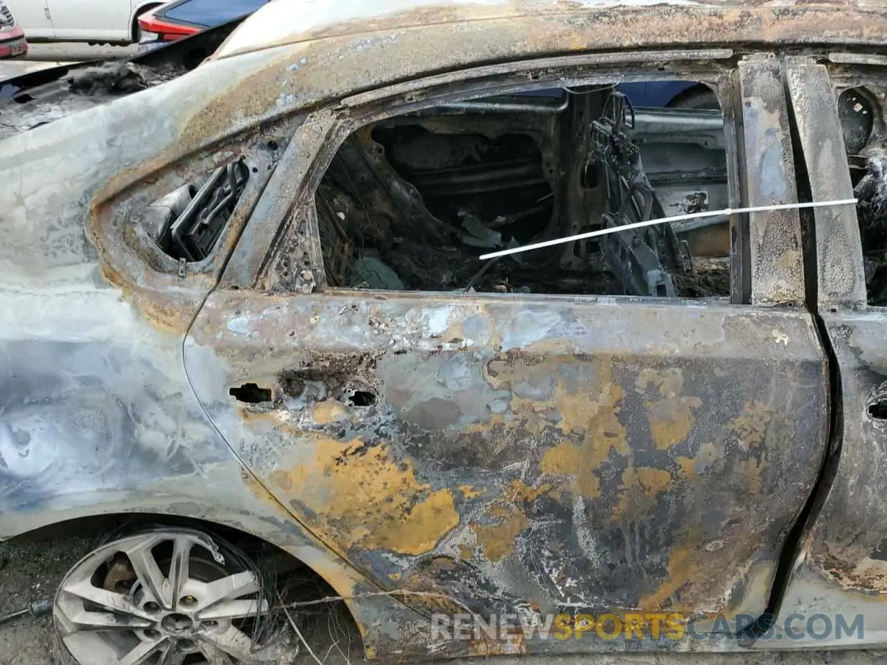 10 Photograph of a damaged car 3KPF24AD9PE681483 KIA FORTE 2023